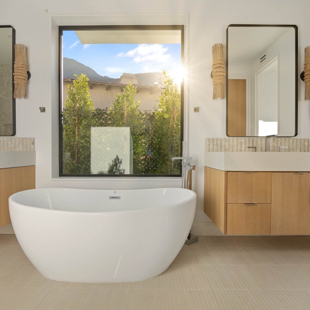 No detail was missed in these one of kind bathrooms in Indian Wells. Which one is your favorite?