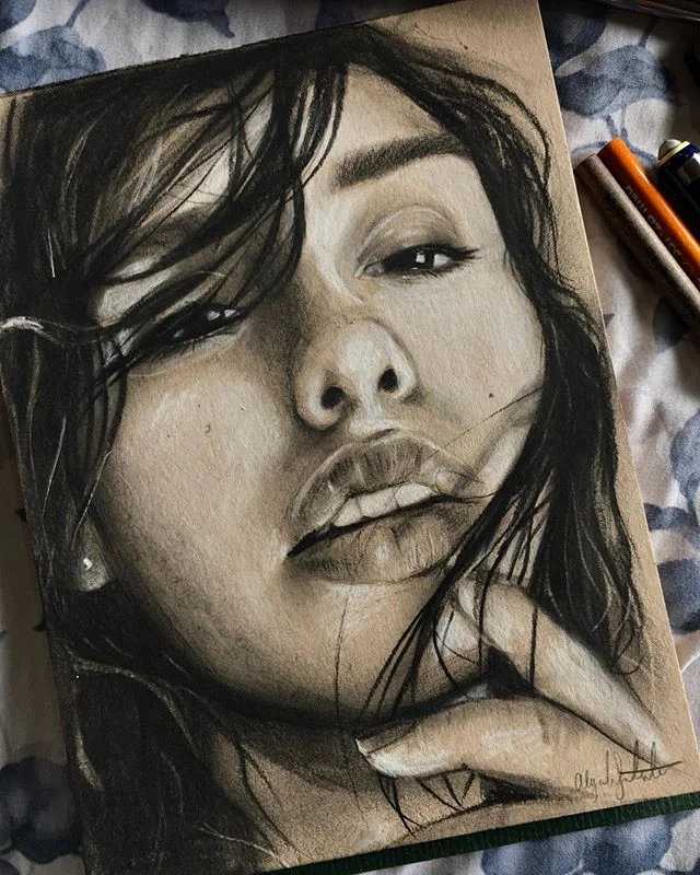 Lips// charcoal on toned paper.

Progress pictures are always fun 🤗 .
.
.
.
.
.
.
#art #artist #charcoal #graphite #ink #tonedpaper #sketch #draw #inktober2019 #inktober #salvatierraart