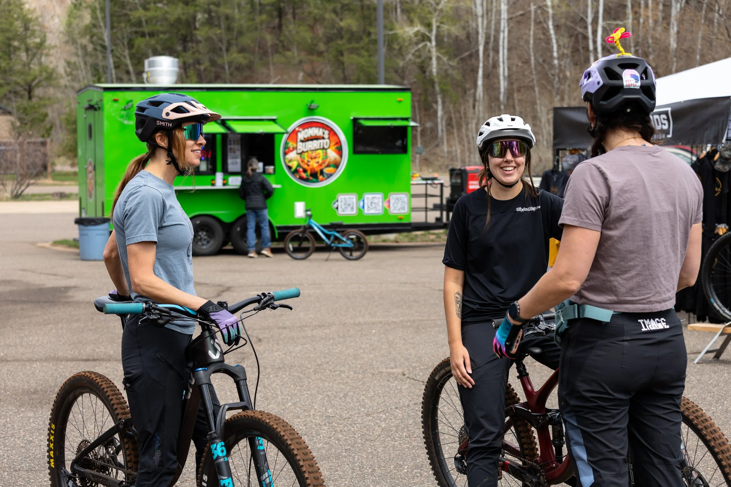 international-womens-mountain-bike-day_55245020310_o.jpg