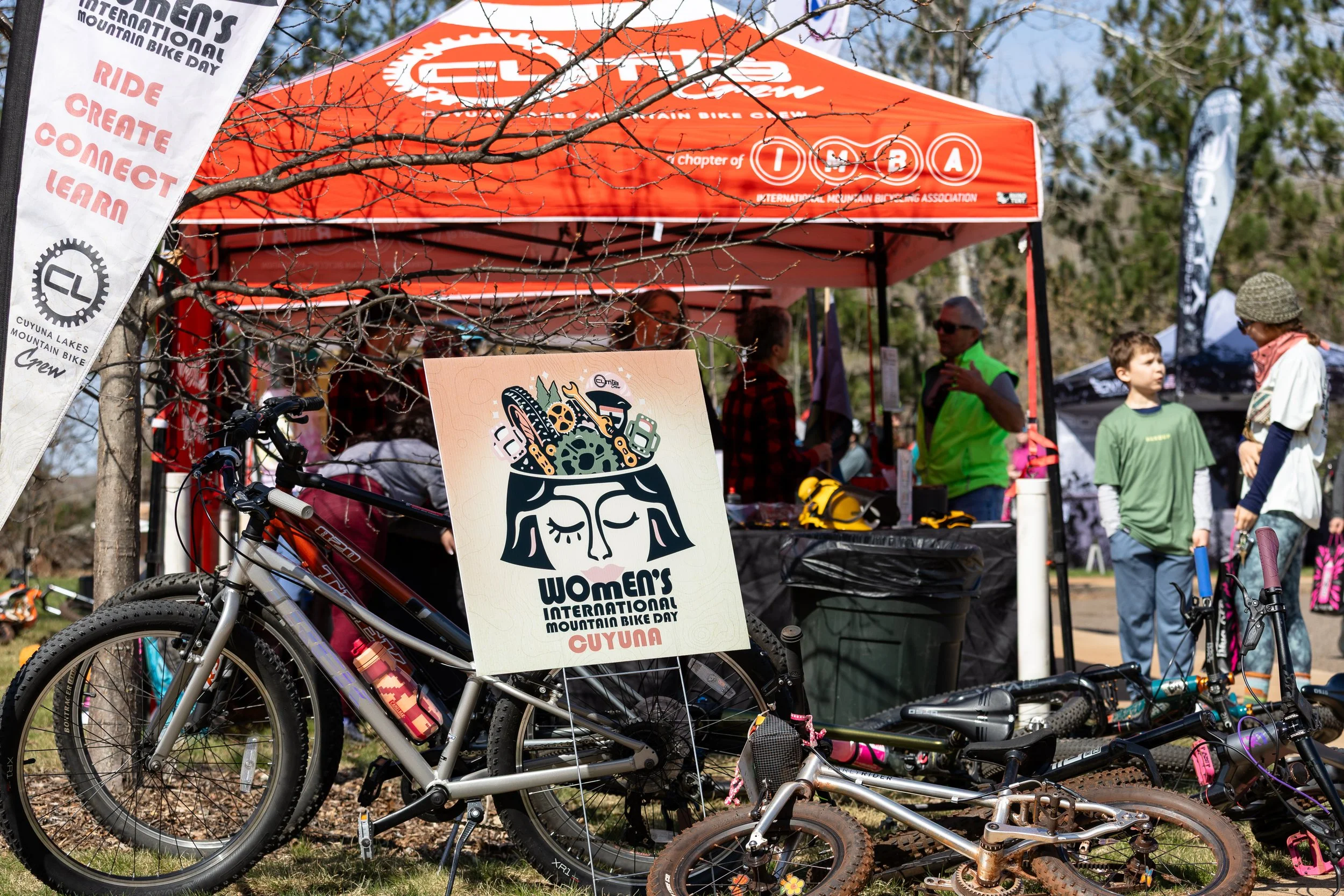 international-womens-mountain-bike-day_55243717122_o.jpg