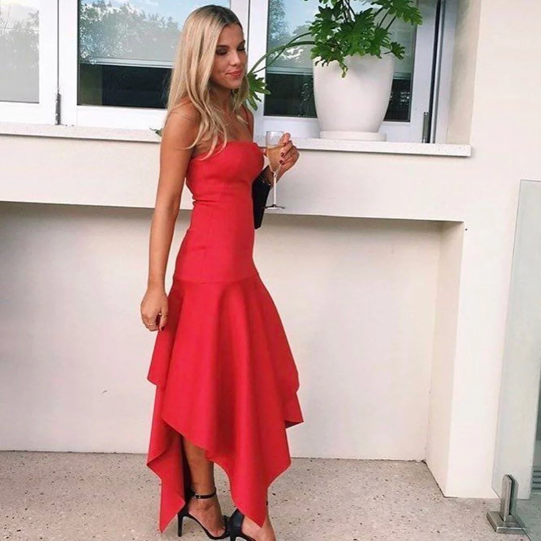 black halo reynolds gown