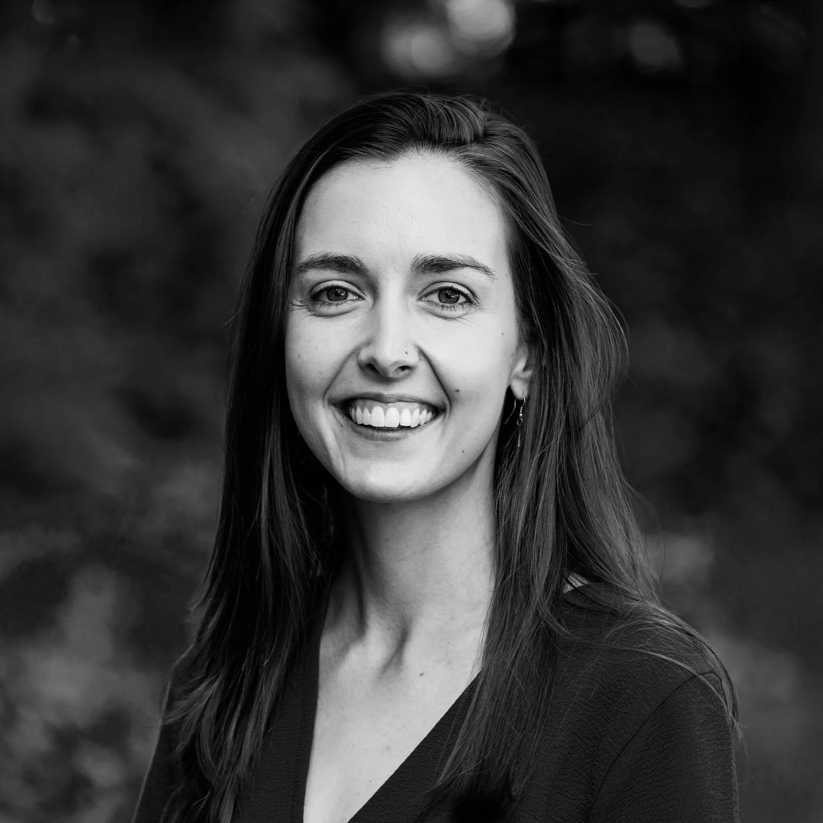 headshot (1).jpg