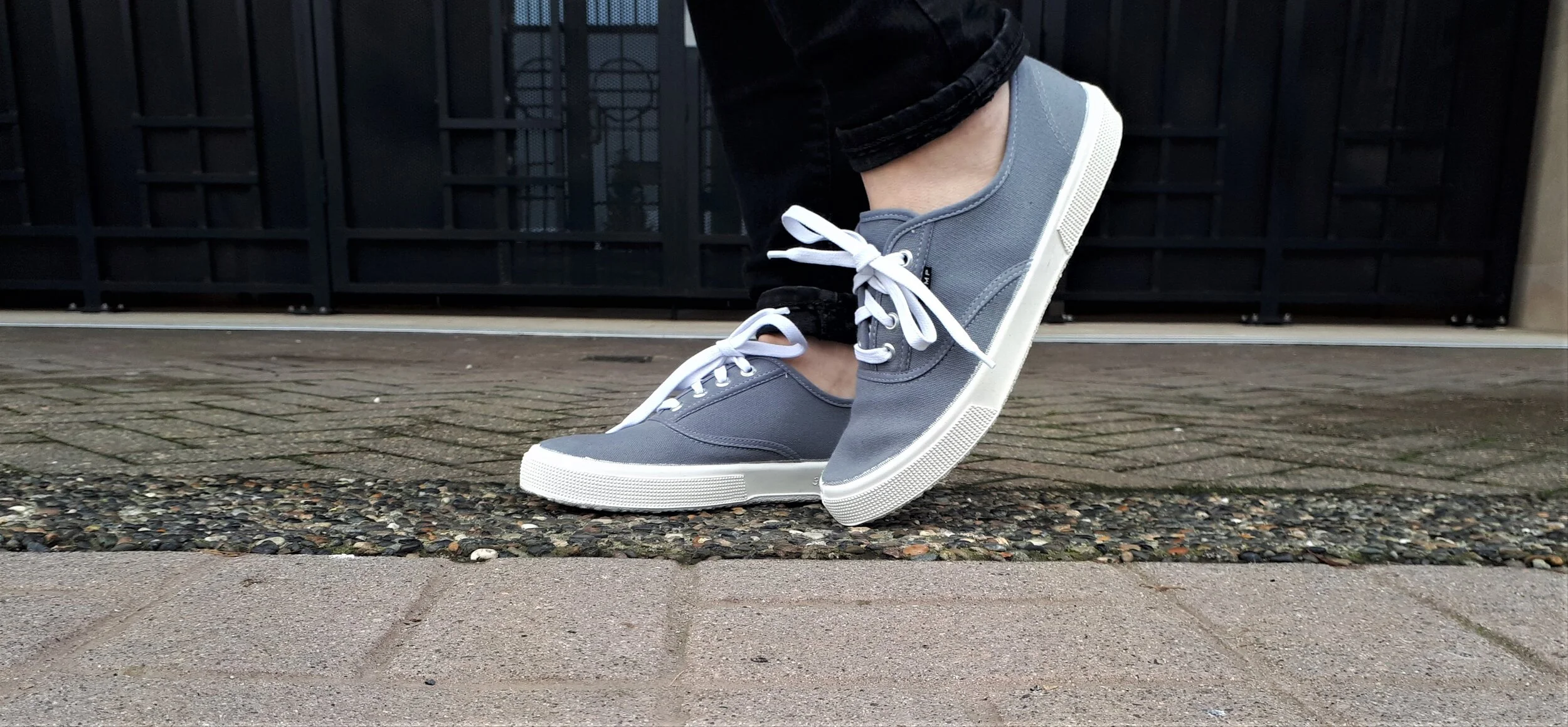 Eco OOTD : Bohempia Prague | Comfy, cute, sustainable hemp shoes