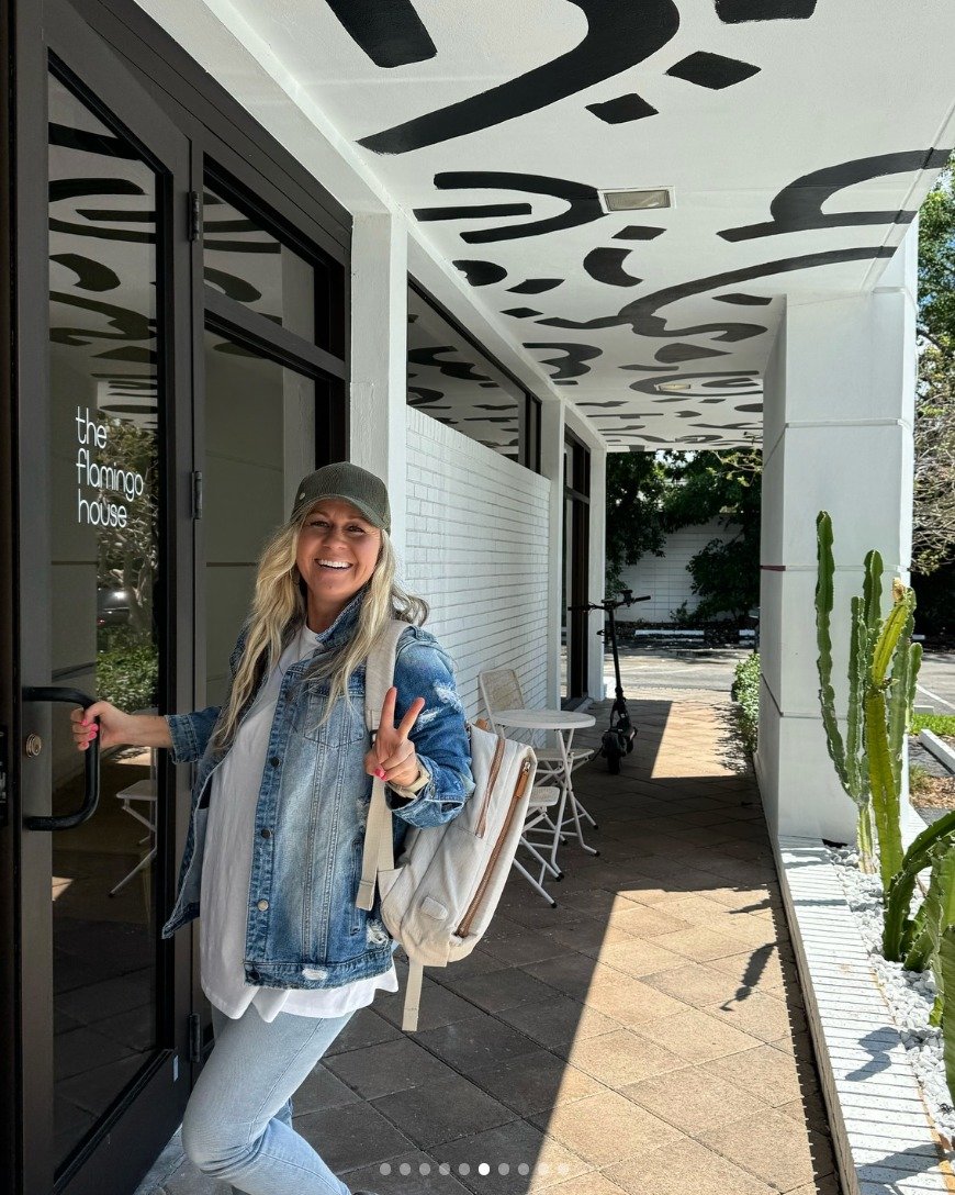 Sending love to one of our favorite business in Boca Raton, @theflamingohouse. They are the pure definition of what community it all about. They love Boca, small business and community coming together. 

Biz babes (and biz dudes), their east Boca Rat