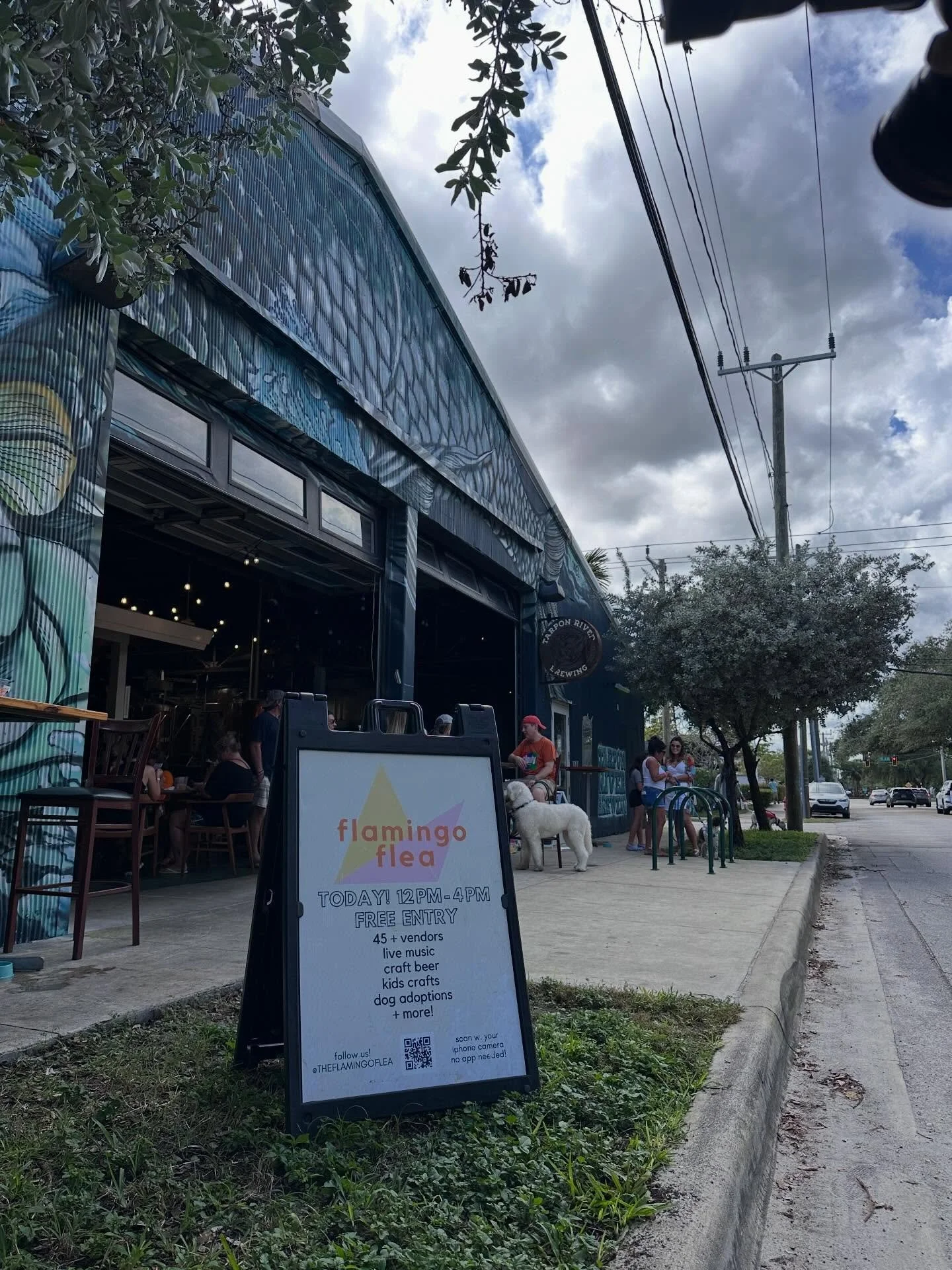 New year, same us! The best Sunday funday you&rsquo;ll have all year 🤪 We are back celebrating all things local at our flagship location, @tarponriverbrewing on Sunday, January 25 12-4 pm. 

Stop by for local good inside and out, craft beers, brunch