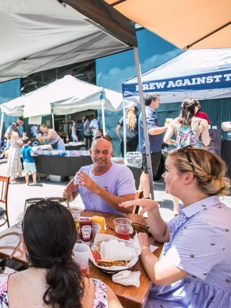 Looking for last min Sunday plans? Flamingo Flea has it all, local business pop ups, craft beer, live music, awesome lunch menu and always neighborhood vibes. 

Plus! We are rain or shine with lots of indoor space! 

Flamingo Flea 
Sunday, March 29th