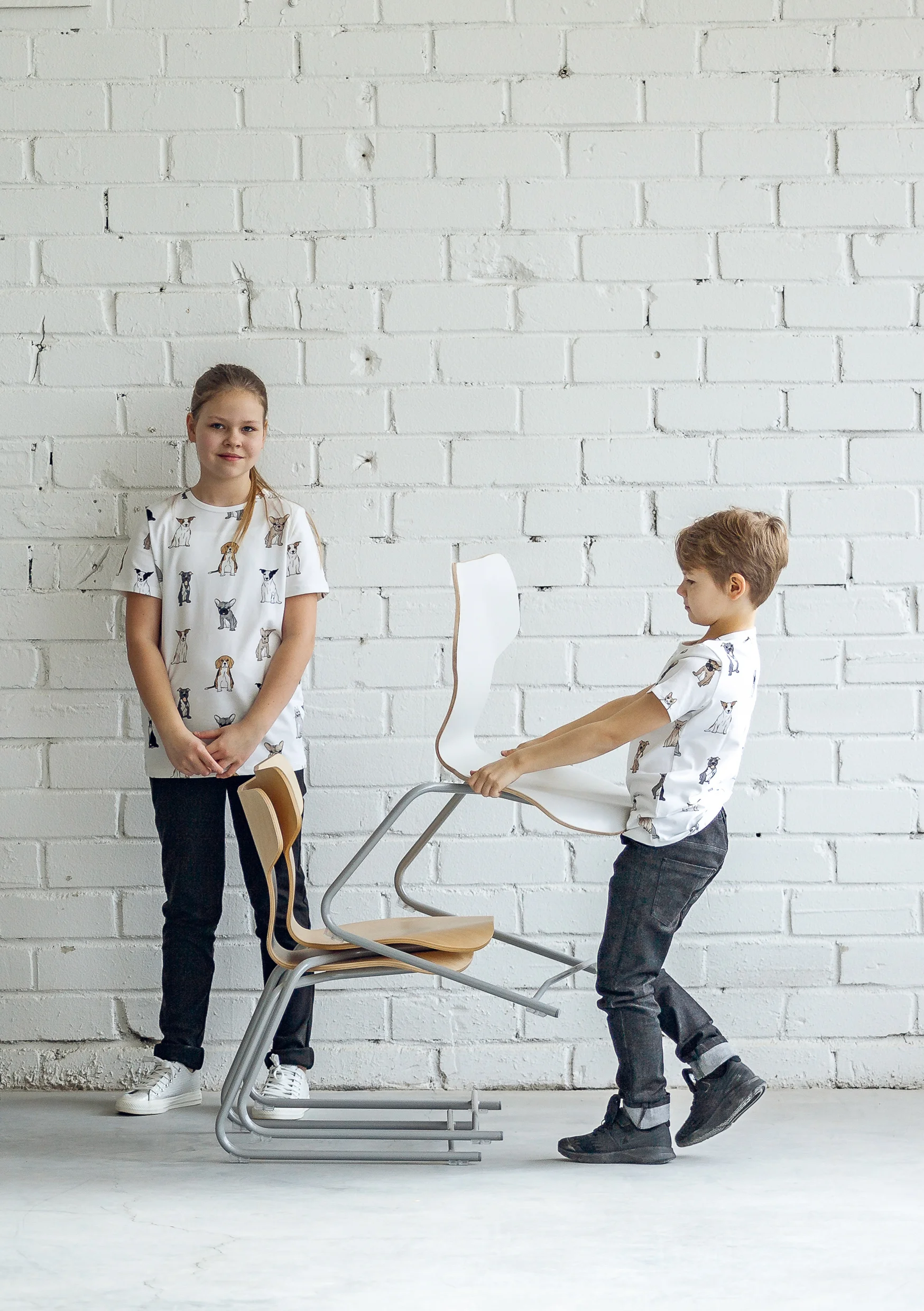 TIP - jauni, ergonomiski krēsli ar augstuma maiņu, ražoti Rīgas Krēslu fabrikā