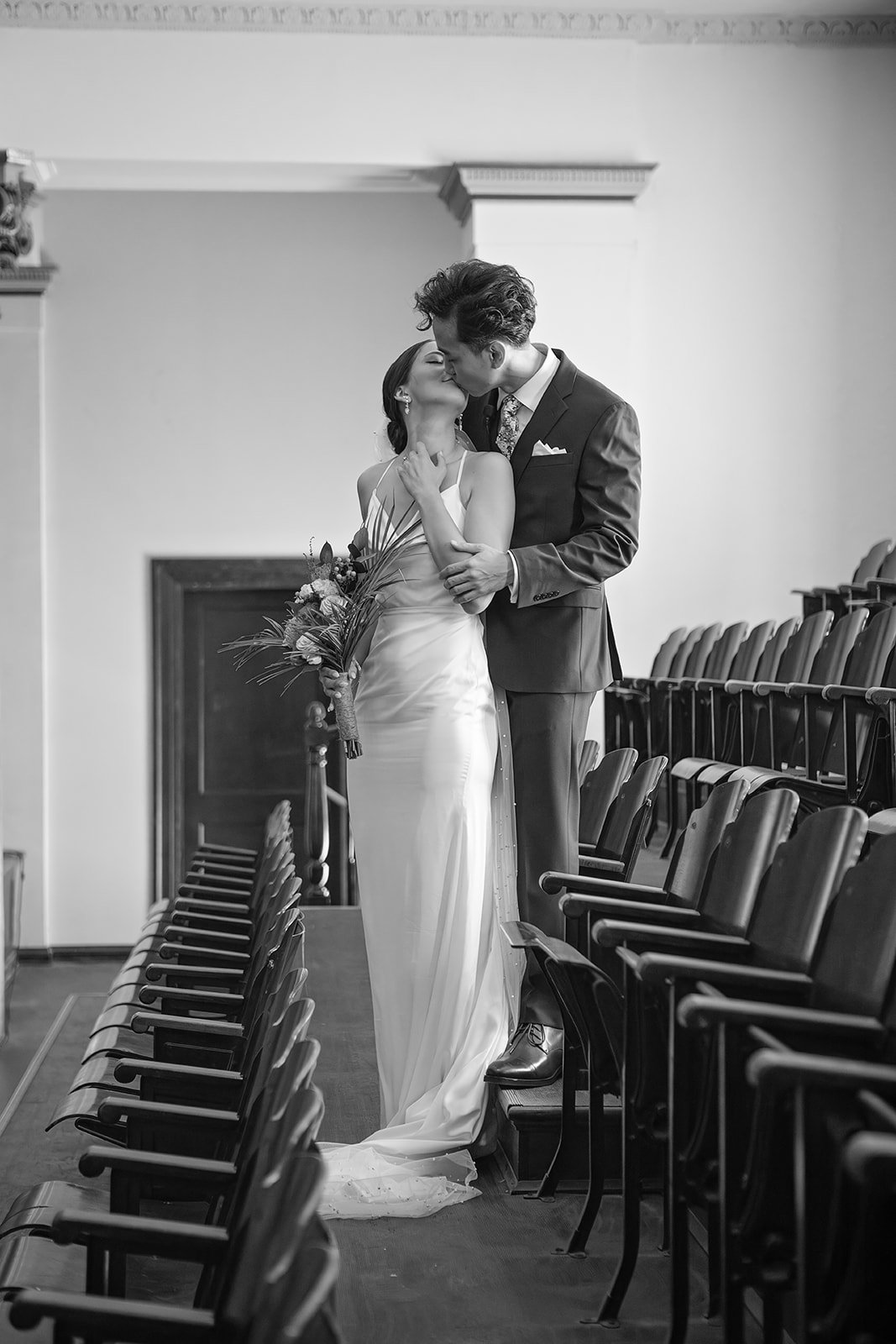 R+S-portraits2023-Nashville-wedding-Darien Photography (40)_websize.jpg