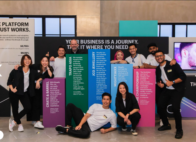 John Lim and Shopify team at Commerce Day Sep 2022.png