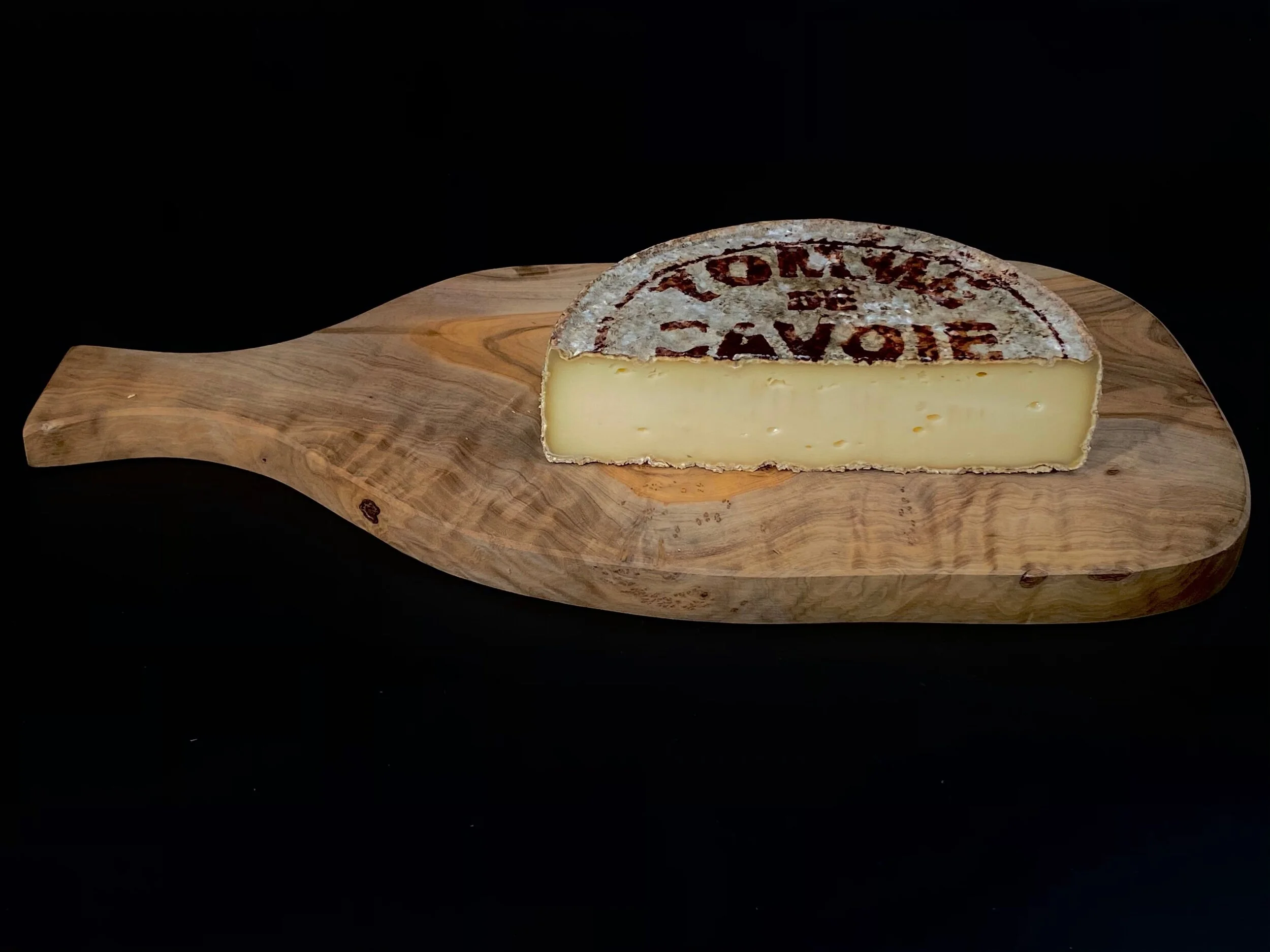 E7405135-0F9A-425D-AF9C-E02376E039EF