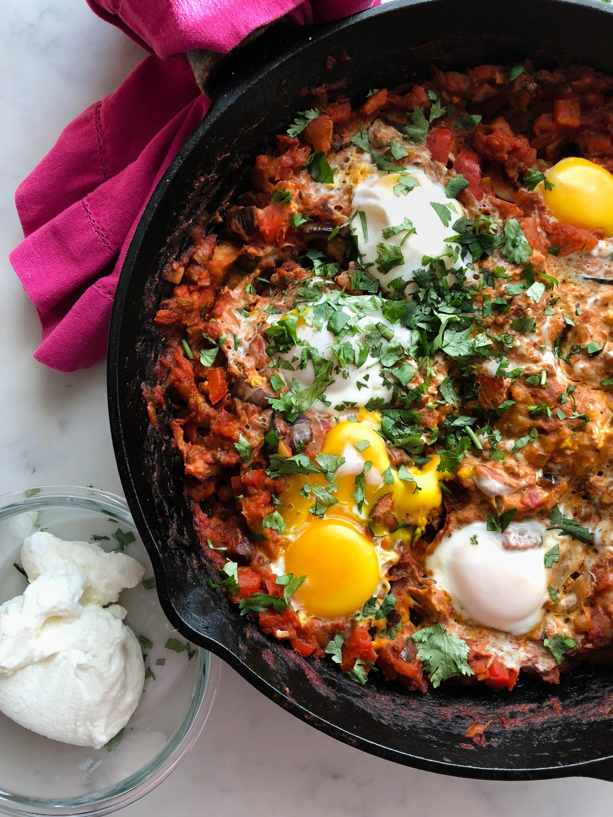 Shakshuka eggs