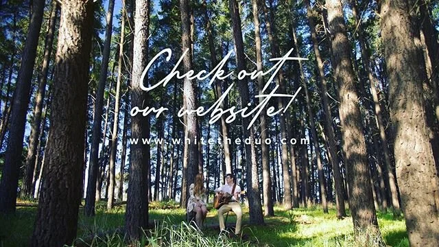 🙋🏼&zwj;♀️🙋🏻&zwj;♂️