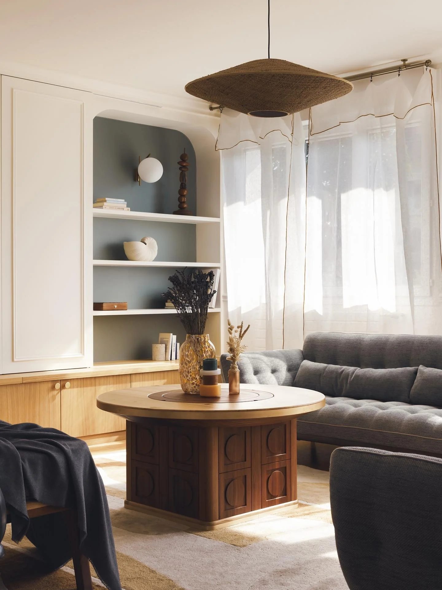 STUDIO MIRABEL - Collection SEUIL

Chaque pi&egrave;ce de leur toute premi&egrave;re collection de mobilier est faite &agrave; la main en France. 

@mirabelstudiodesign 

Totem @_victor_totems_ 🤎