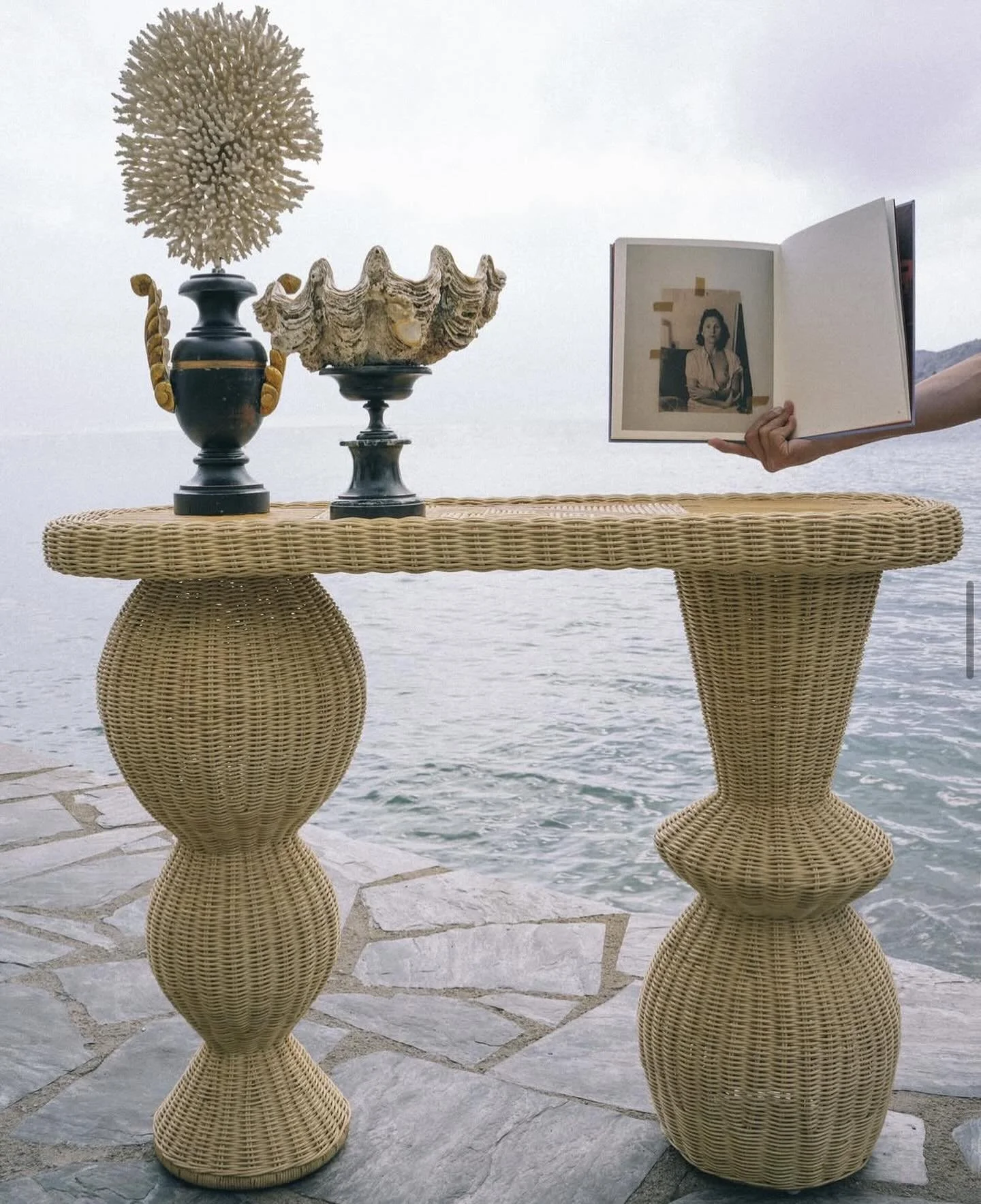 Furniture @heapsandwoods 
Photo @maximontano_ @pepa_cadaques