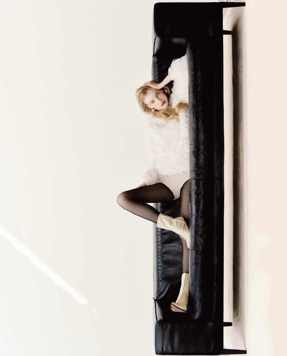 BERRIES in @reckless.mag 

AD and STYLIST: CLAUDIA FRATINI @claudia_fratini 
PHOTOGRAPHER: ALESSANDRO FERRAIOLI @ale.f96