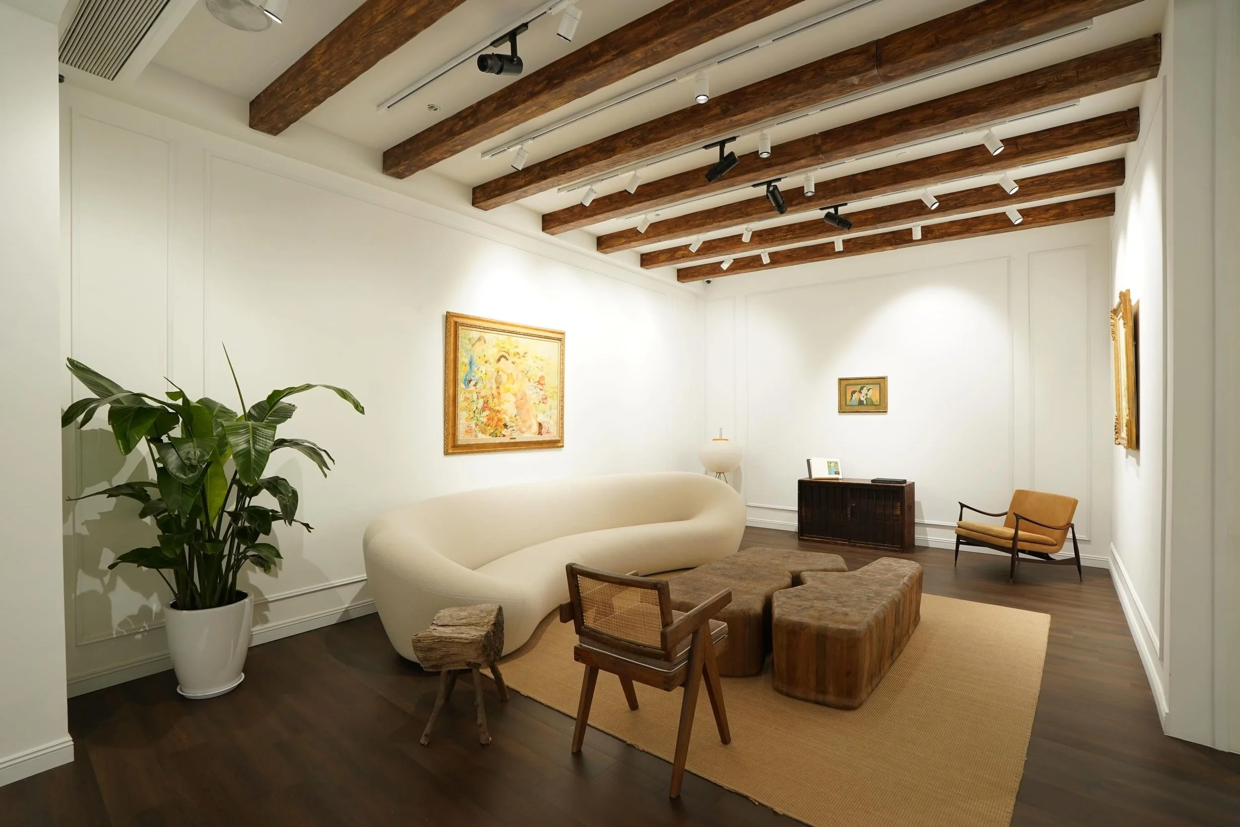&ldquo;As the Ground Holds&rdquo; presents works shaped by movement between worlds, where memory and inheritance meet across silk, ink, and canvas.

Bringing together a group of Asian modernist painters ( L&ecirc; Phổ, Mai Trung Thứ, Zenzaburō Kojima