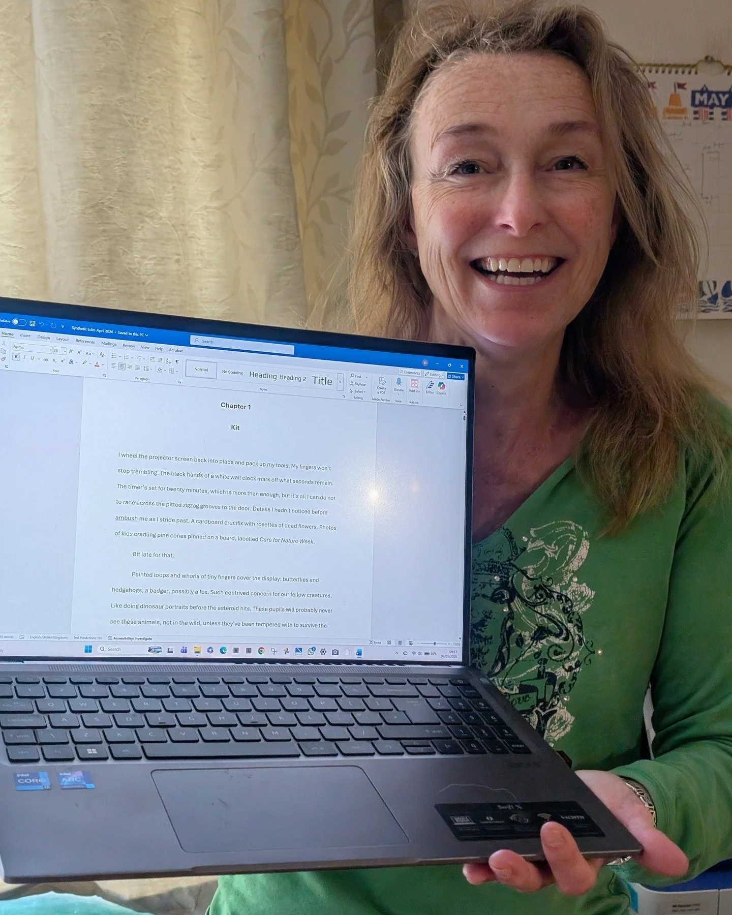 AND BOOK 5 IS SUBMITTED!!
I have finally emerged from my writing burrow where I've been chained to my laptop typing away to make my first draft deadline, hence rather absent on socials.
And I made it! 
Are you impressed and not a little amazed??

I c