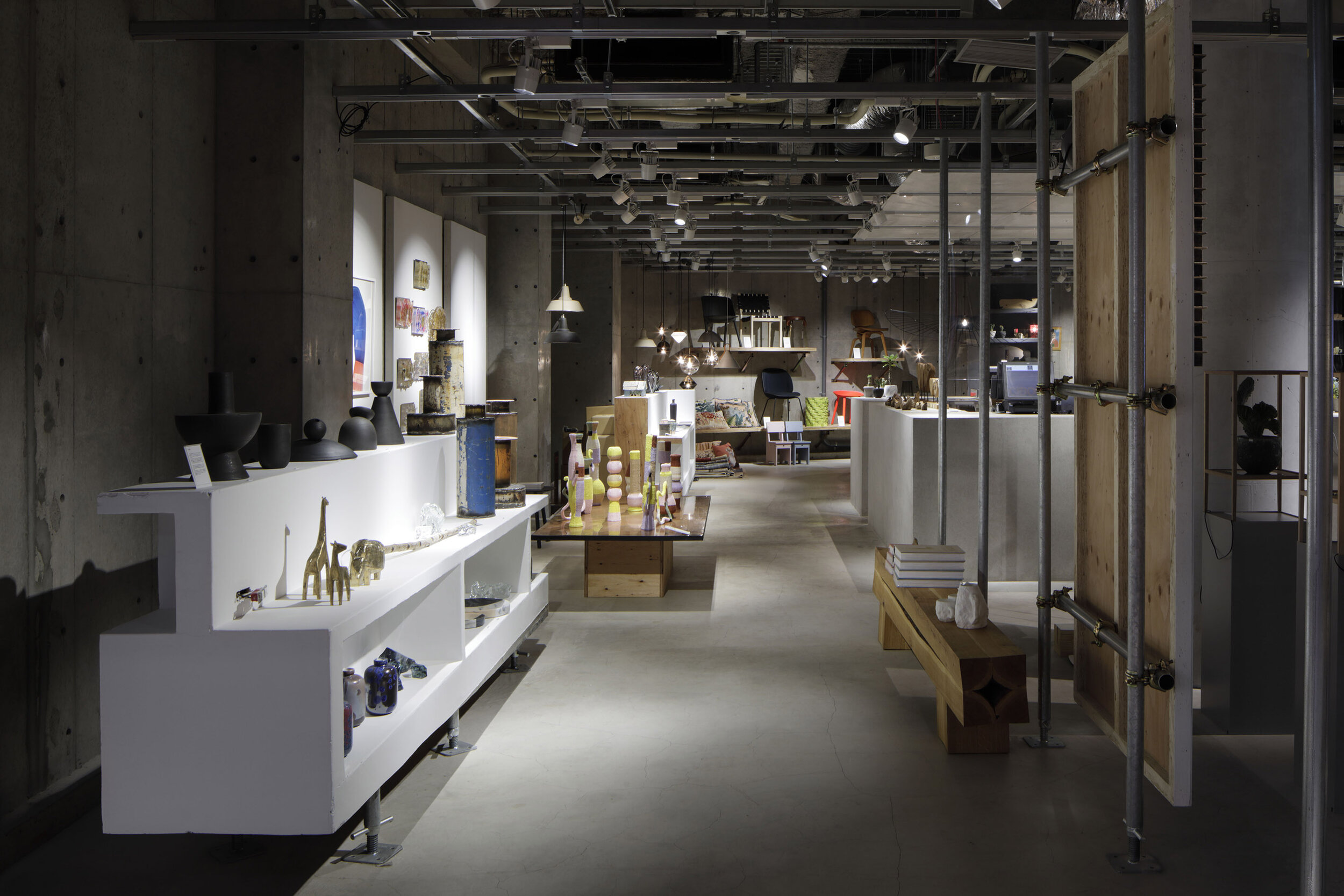 Daikei Mills の中村圭佑らが手掛けたciboneの移築部分のインテリアデザイン Idreit インテリアデザインマガジン アイドレイト Daikei Mills の中村圭佑らが手掛けたciboneの移築部分のインテリアデザイン Idreit インテリアデザインマガジン アイドレイト