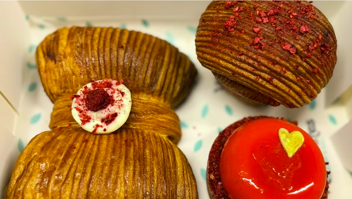 SPREADING THE LOVE IN PALMERS GREEN 