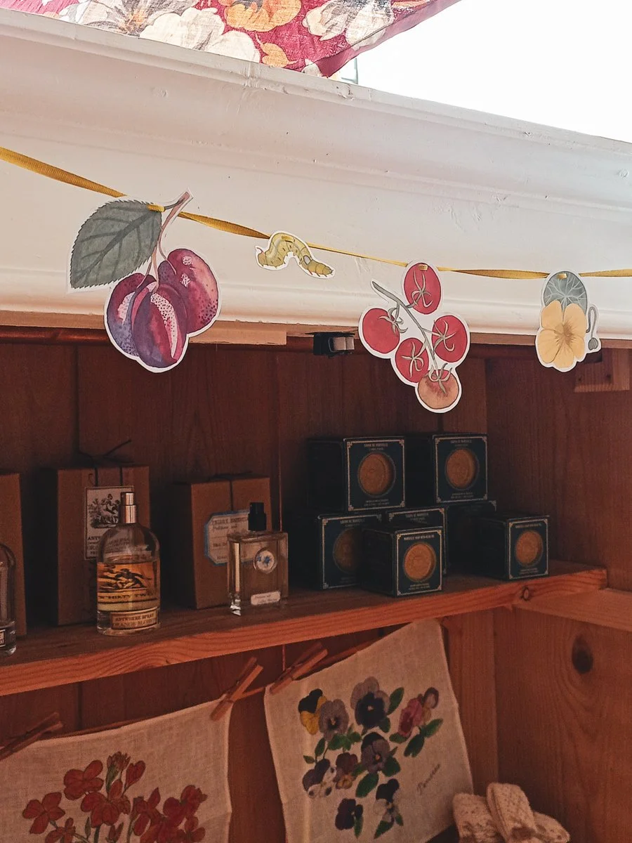 Lovely illustrated garlands to cut out and thread onto ribbon from @eleanorpercival 
We have both Spring and Summer and the ribbons!