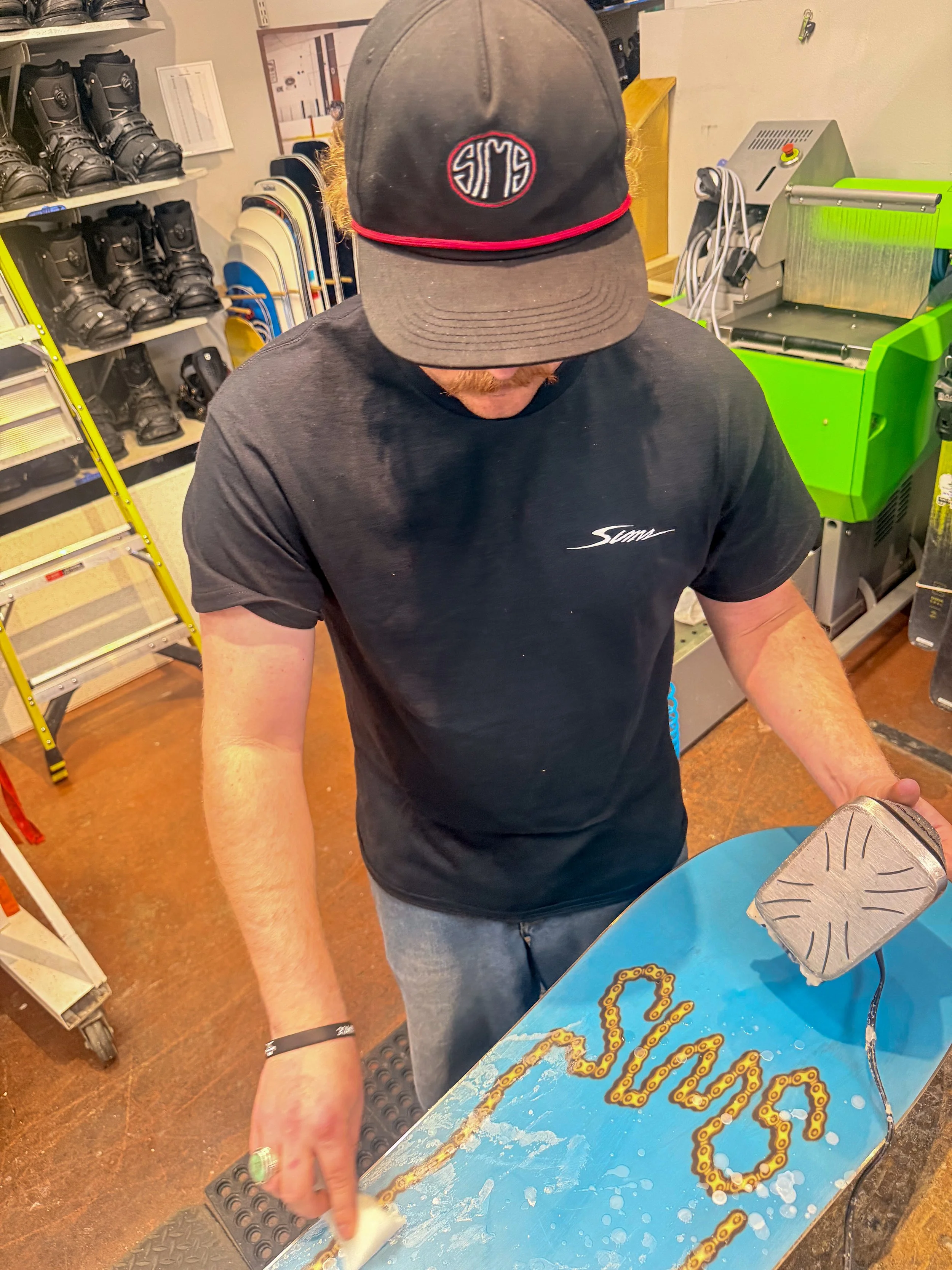 Fakie Snap Back  W27