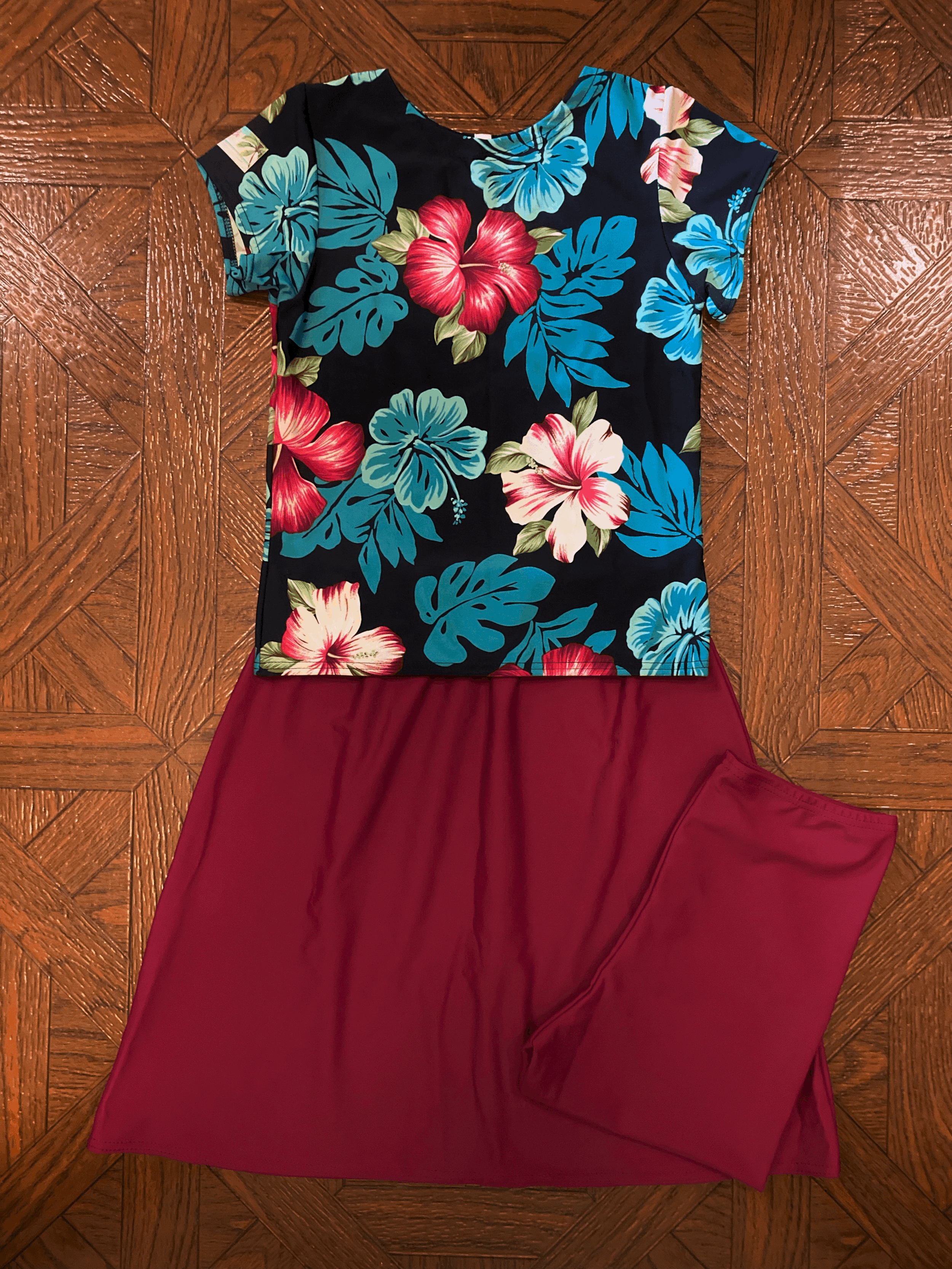 G67: Girls- Separates Set (Size 10)