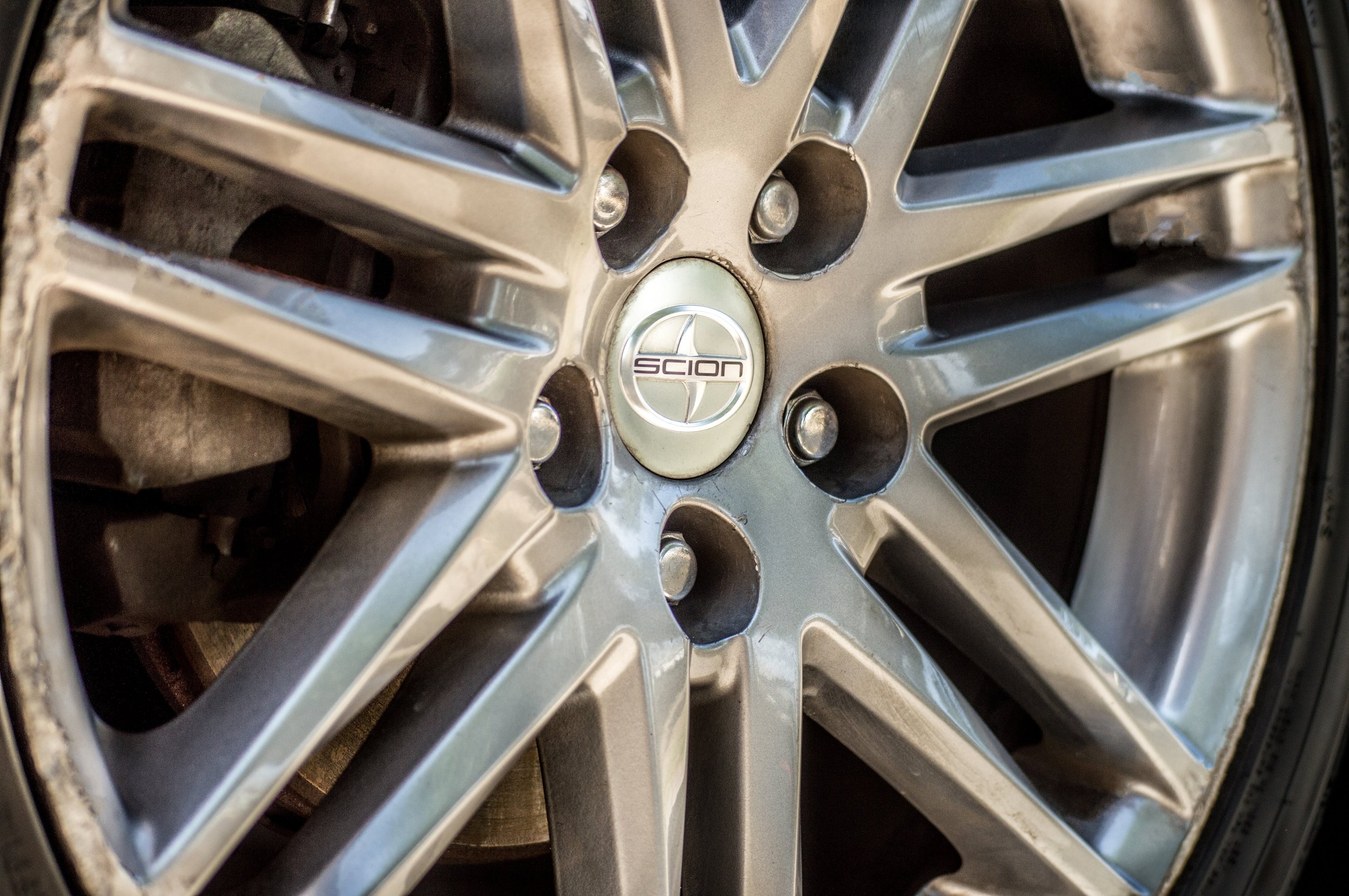 scion wheel-1.JPG