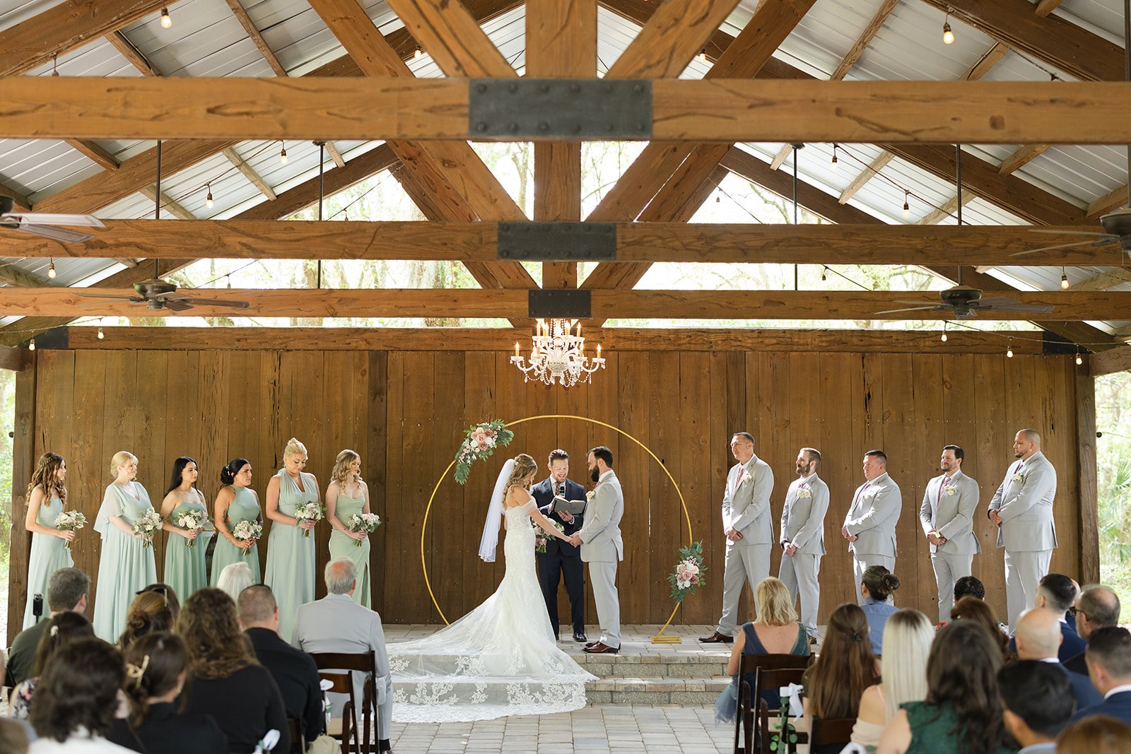 A beautiful spring wedding in our Covered Pavilion! When you are looking for an elegant combination of a chapel with the feeling of being outside, we're the ideal location for you to exchange vows.

@brookeimages
@coastalcoordinating
@biscottisjax

#