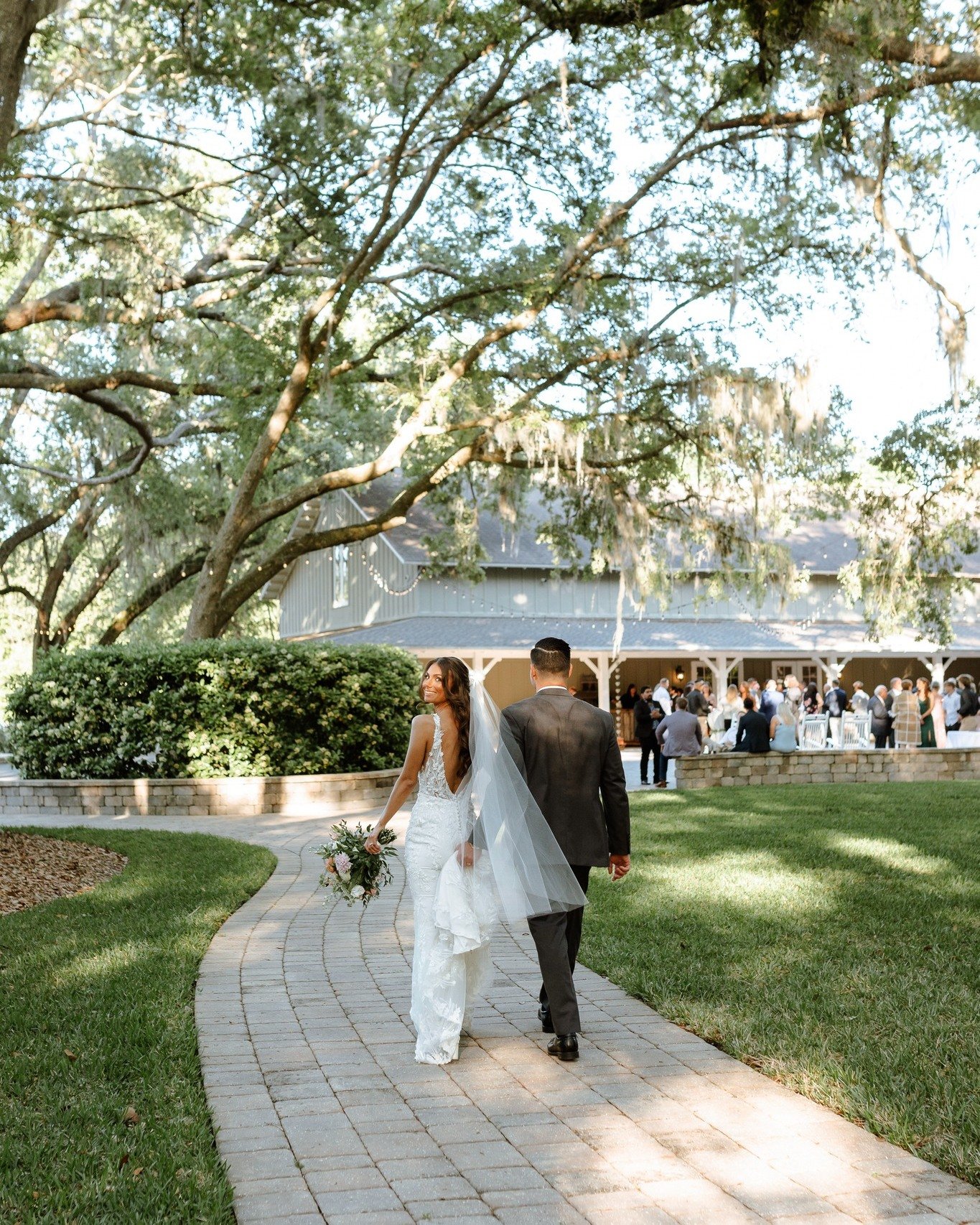 &quot;Let's get this party started!&quot; 

The ceremony is over, the photos are finished, and it's time to join your friends and family for an amazing celebration of your marriage!

planner: @monicabevents
venue: @bowingoaks
photo: @erinshelbyphotog