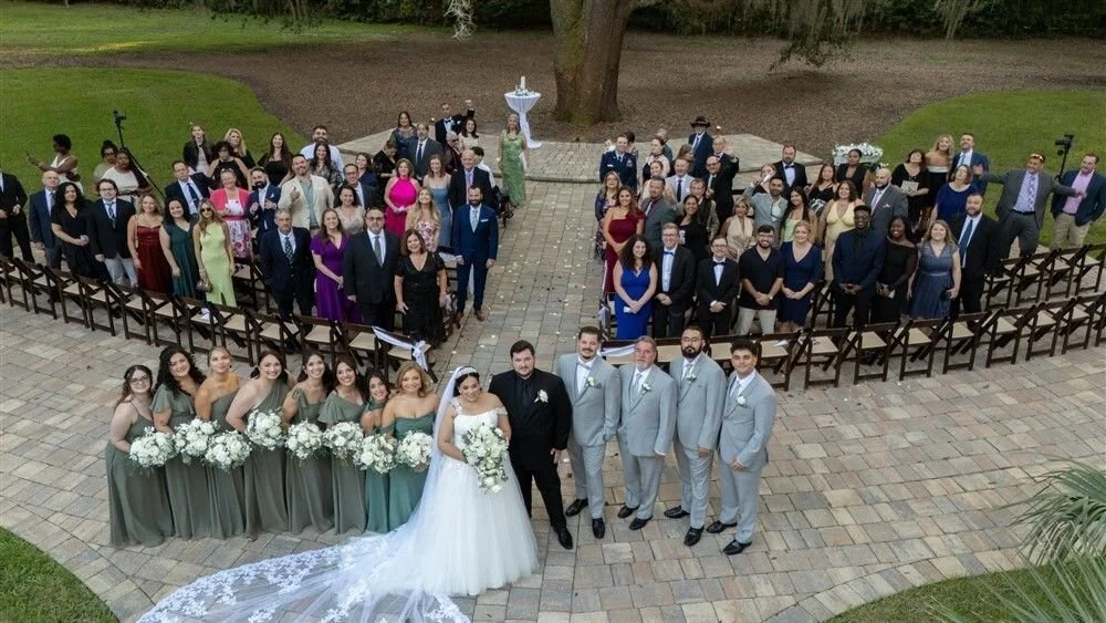 What a fantastic shot from our friends at @completeweddingsandeventsjax! 
@coastalcoordinating | @stellacoastal
@weddingflowersjax
@throttle_up_entertainment 
@anthonysgourmetcatering