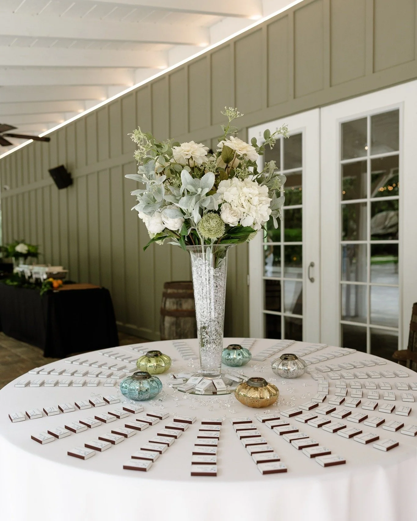 Planning your reception layout is all about creating a smooth, welcoming experience for your guests. The biggest question is, who will sit where?

- Assigned seats offer structure and ensure everyone knows exactly where to go. 
- Assigned tables give