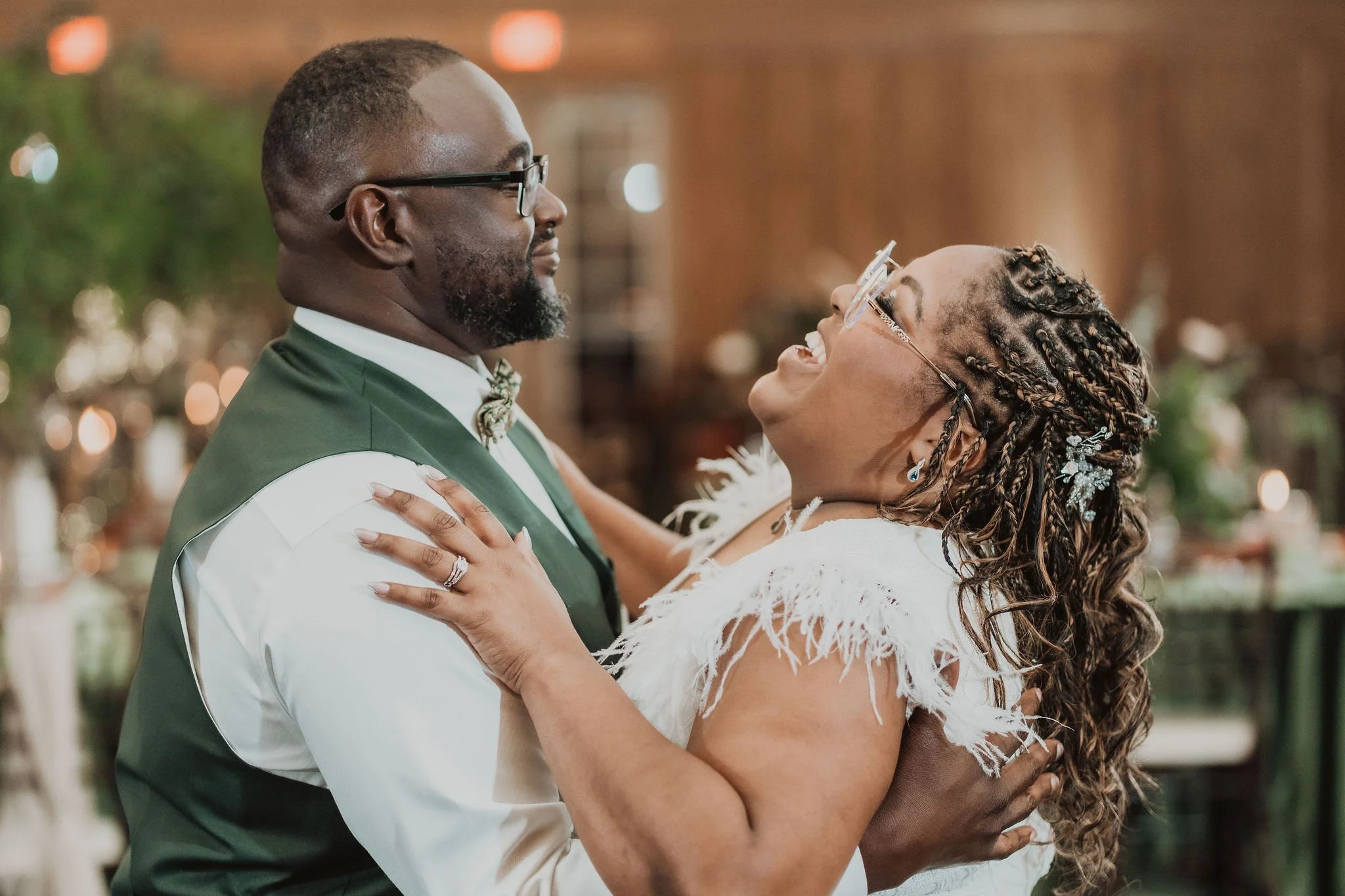 Soaking in every laugh, every embrace, every unforgettable moment. 

A wedding day passes quickly, but the memories created with friends and family last a lifetime. At Bowing Oaks, couples are able to be fully present, celebrating in a setting design
