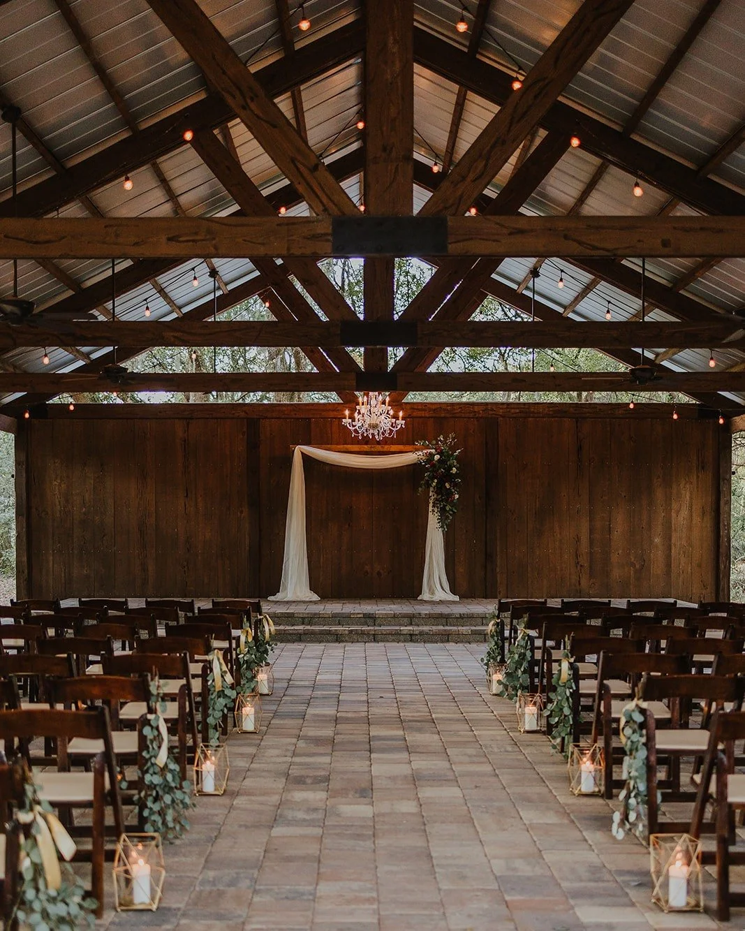 There is something especially timeless about a wedding ceremony at the Bowing Oaks covered pavilion.

Framed by the natural beauty of the property and thoughtfully designed to feel open and inviting, the pavilion offers a setting that is both elegant