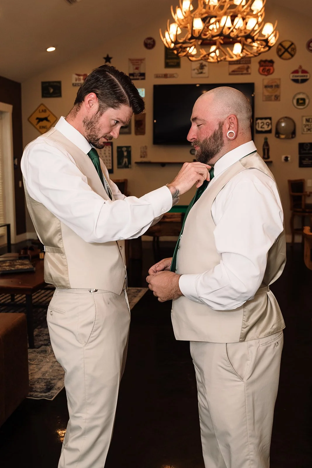 kvp-foley-gettingready-44.jpg