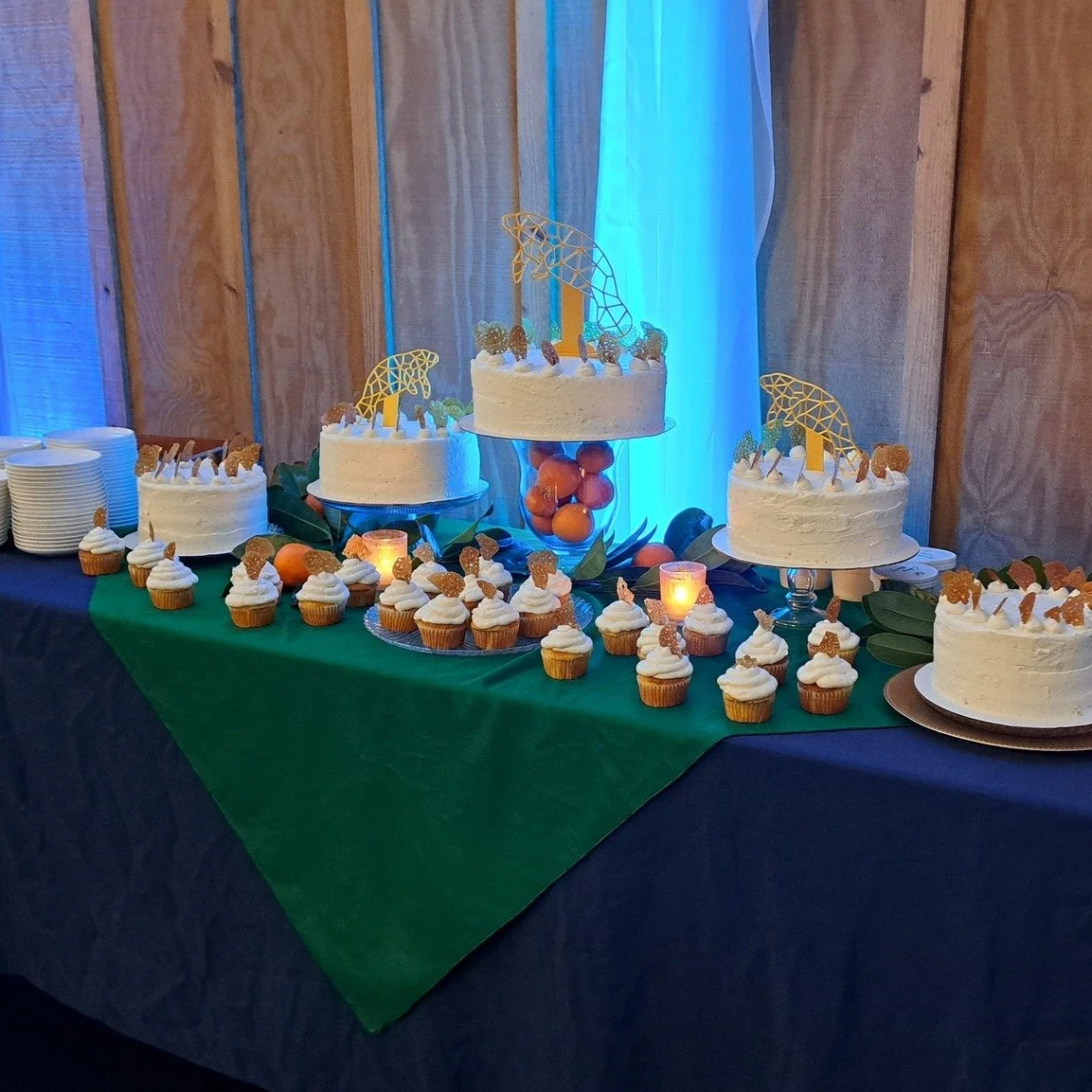 National Dessert Day calls for something extra sweet! 🍰🧁

We&rsquo;re taking a look back at the Mandarin Museum &amp; Historical Society (@mandarinmuseum) fundraiser held at Bowing Oaks in September, where guests were treated to some seriously deli