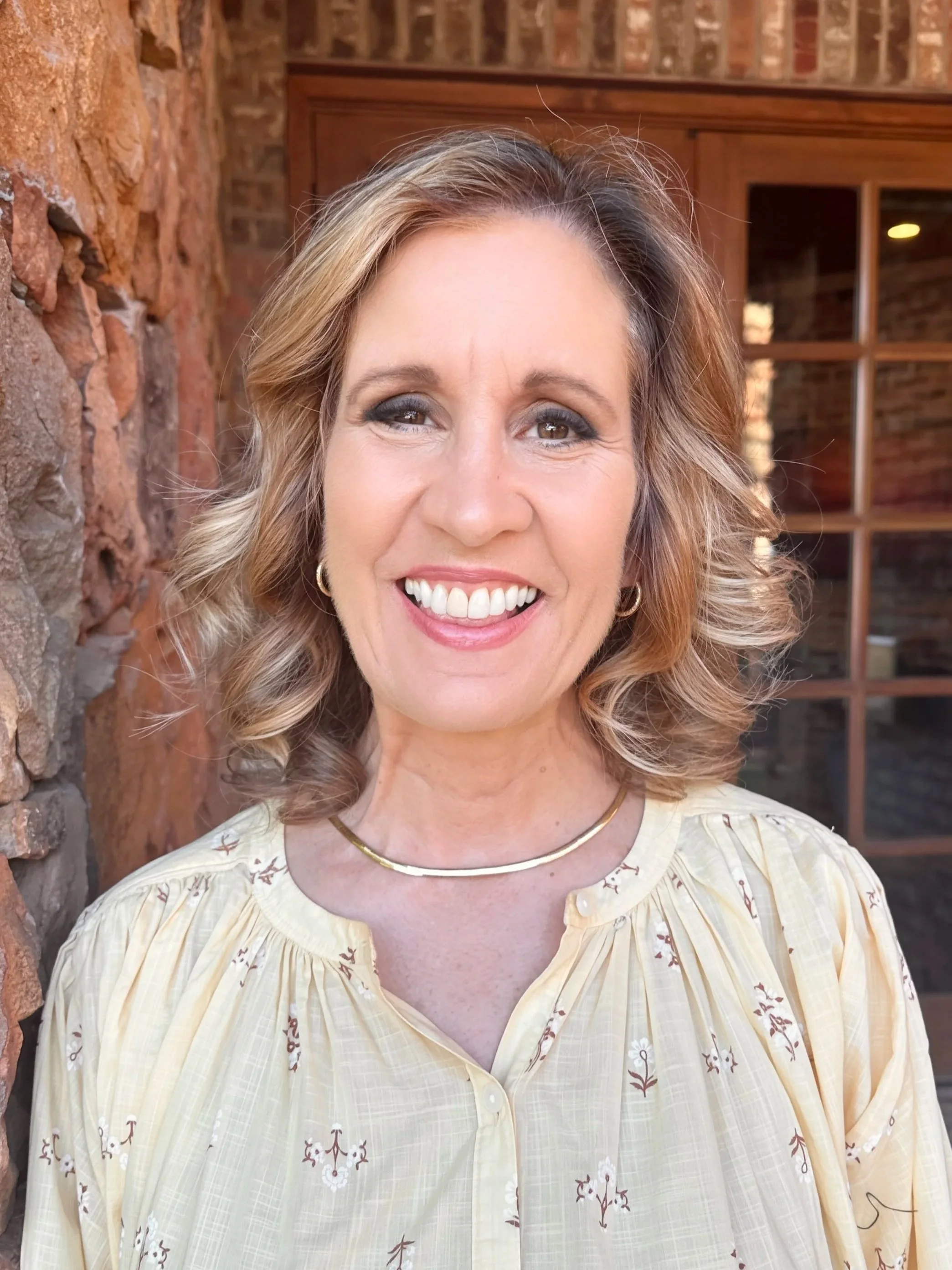 Argyle Family Therapist, Melissa Pecunia at Harvest Counseling & Wellness sees kids 9 years +, teens, adults, & families near Denton, Flower Mound, Northlake, & Roanoke, TX.