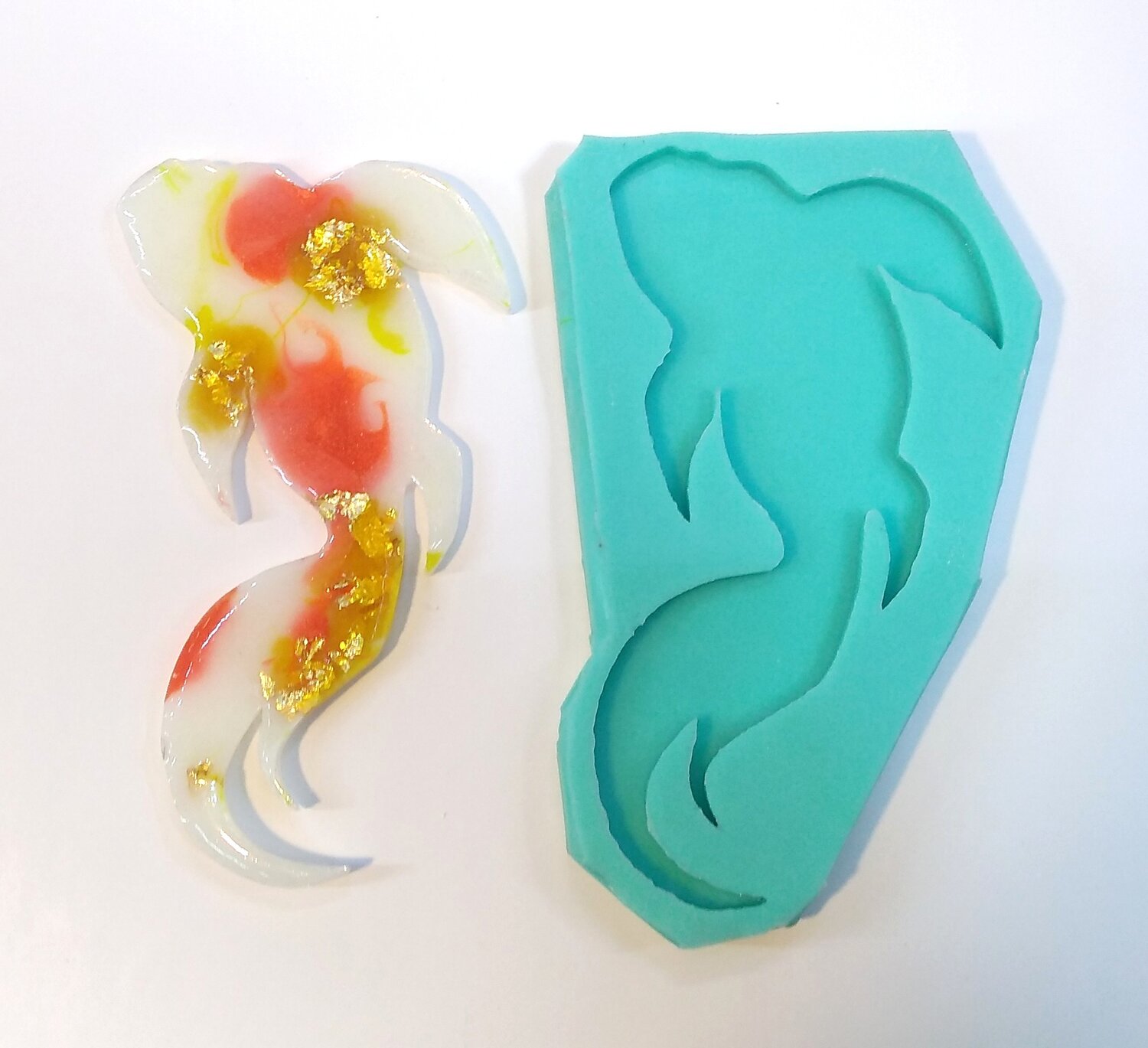 new koi fish keychain resin mold