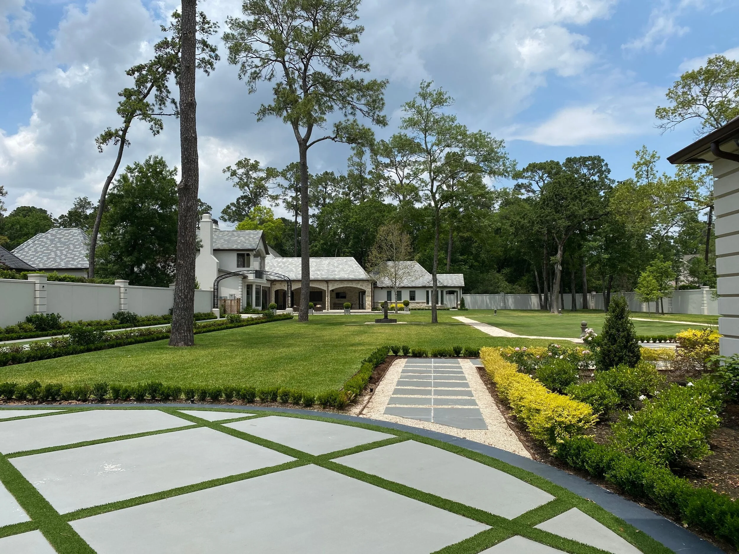 Houston Landscaping Before & After River Oaks, Memorial — L3 Design