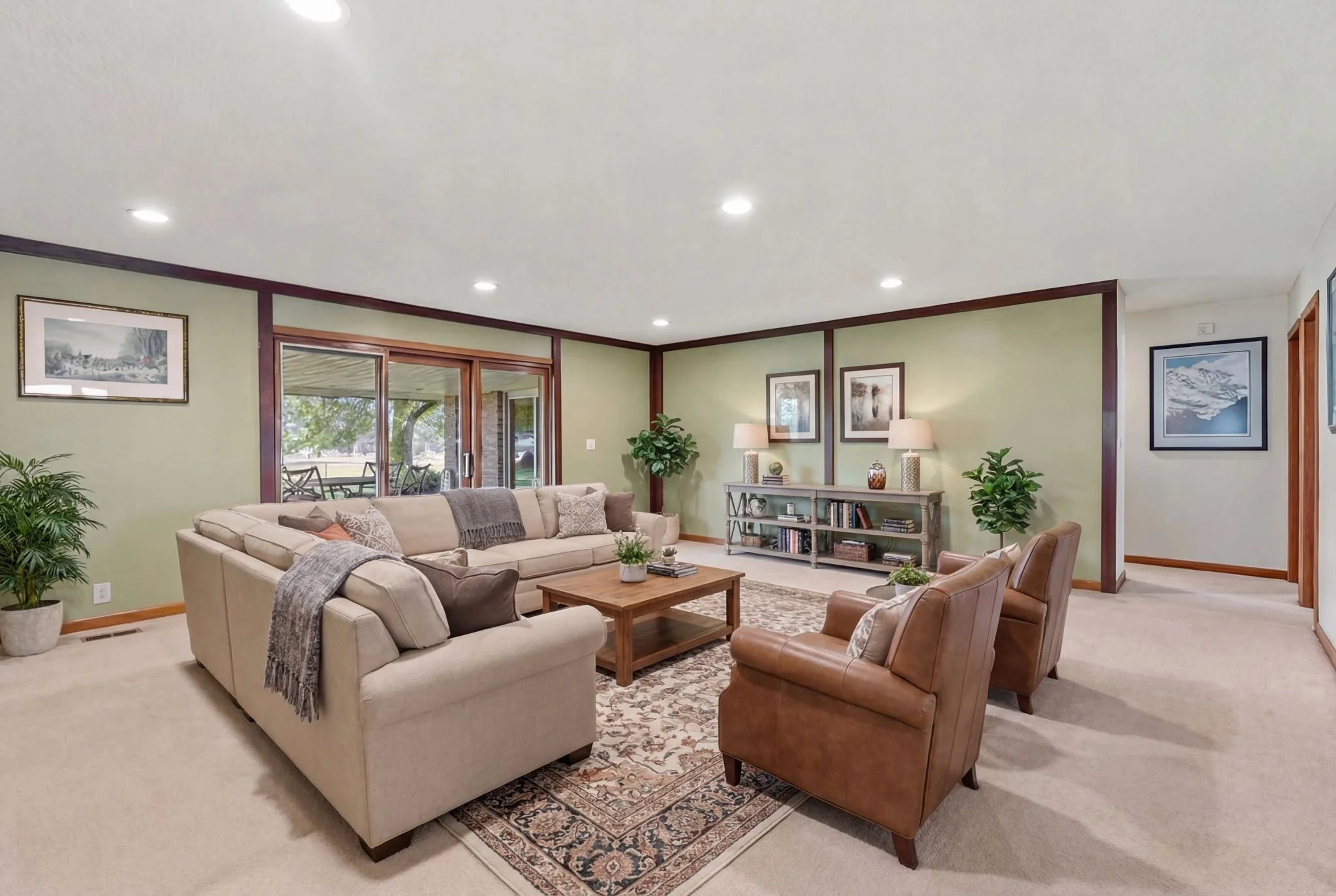 mls_Inside Spokane-N Crescent-16-Staging.JPG