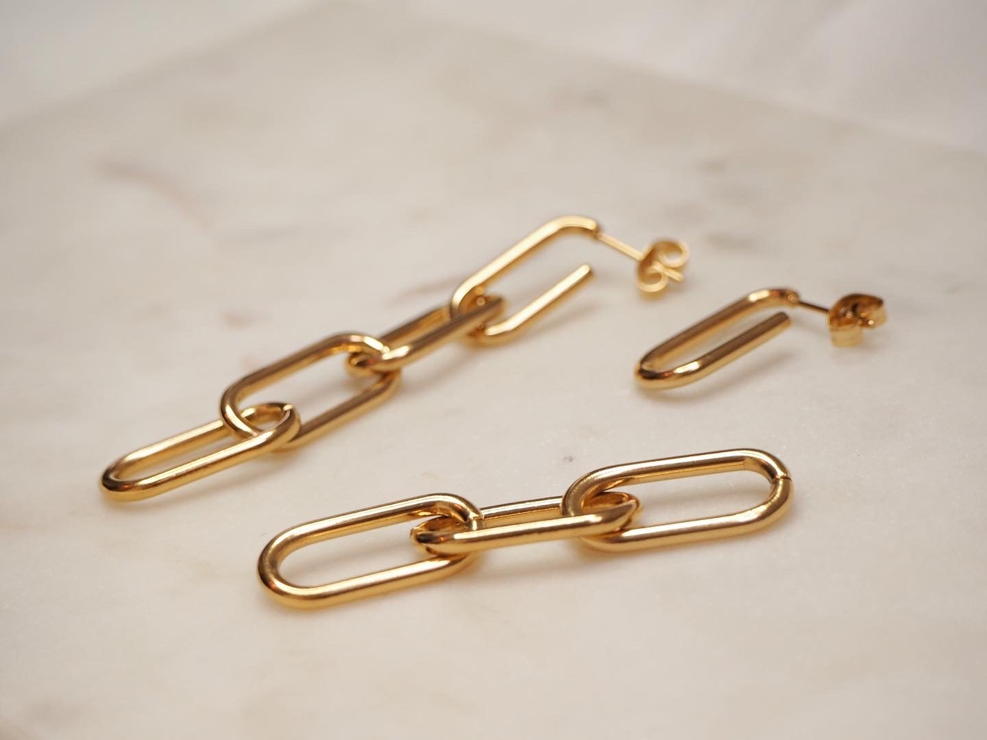 HANA EARRINGS / Silver & Gold