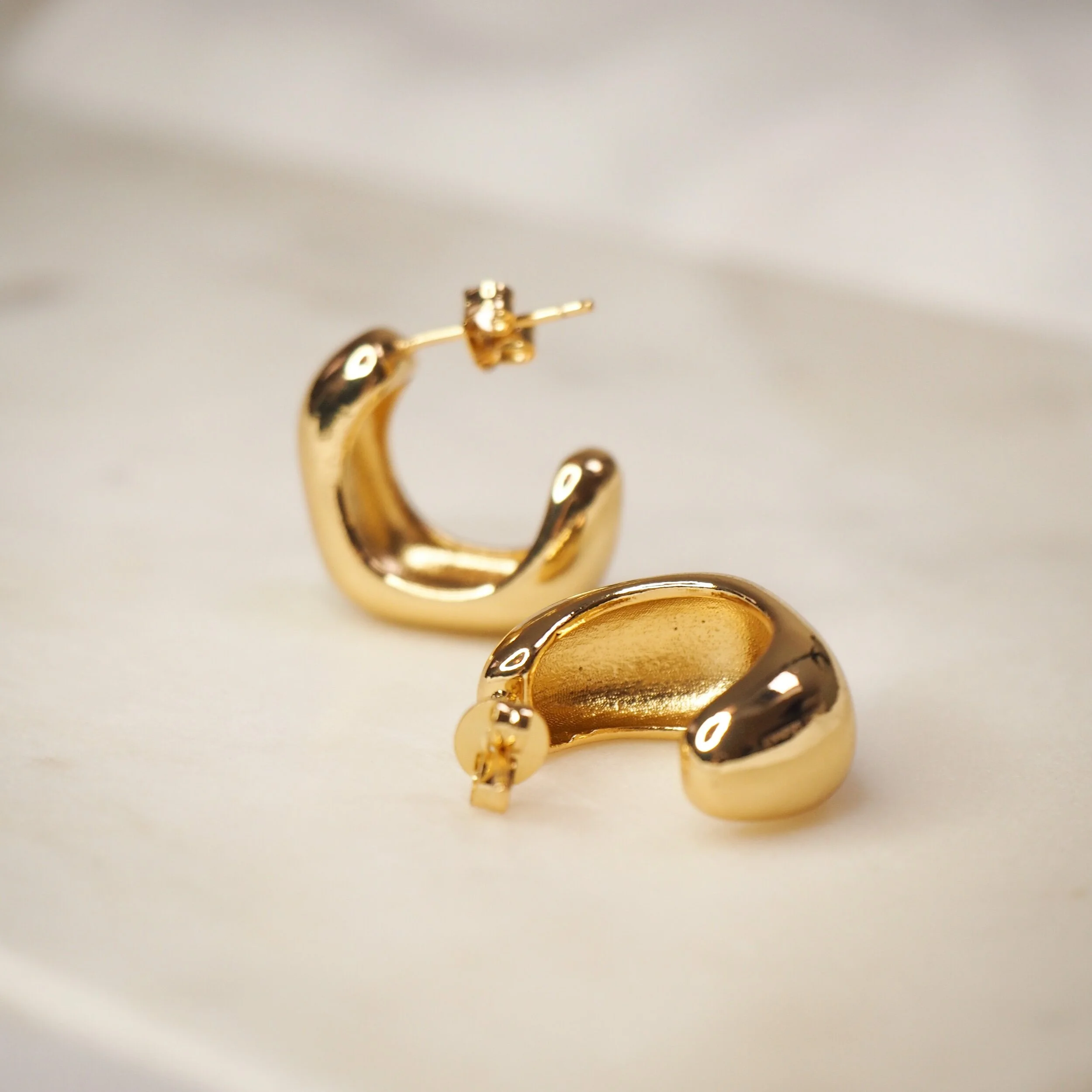 6F058C11-229E-42F6-BD23-E1B19DDFE004