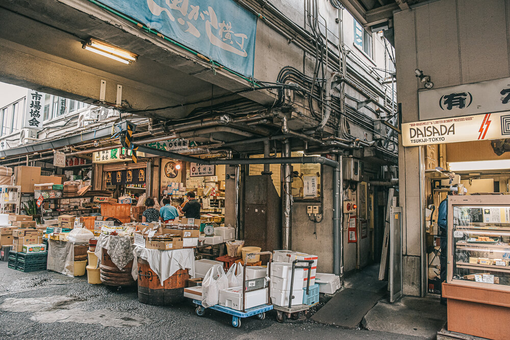 Japan_Old_Tsukiji_Nomad_Photos-14.jpg