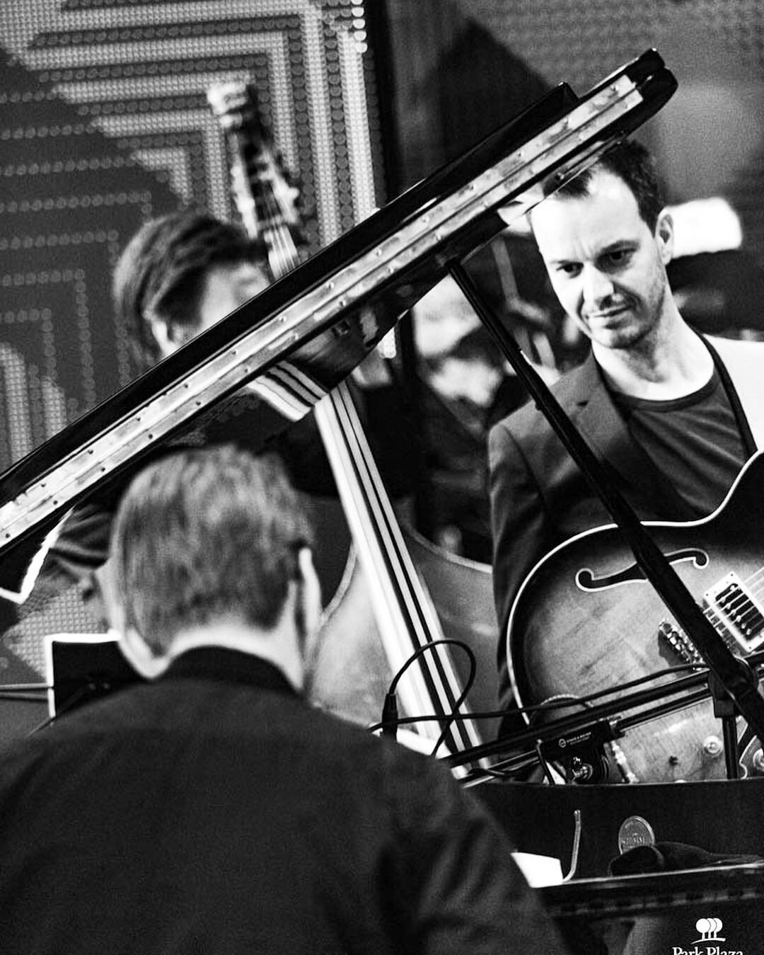 About last sunday&rsquo;s @redlightjazz Festival! Jasper Blom quartet introducing Pablo Held at Jazz at the Vic. 📸 by @vgilst ⠀⠀⠀⠀⠀⠀⠀⠀⠀
⠀⠀⠀⠀⠀⠀⠀⠀⠀
#jazz #jazzpiano #jazzfestival #redlightjazz #redlightjazzfestival #amsterdam #pabloheld @pabloheldmusi