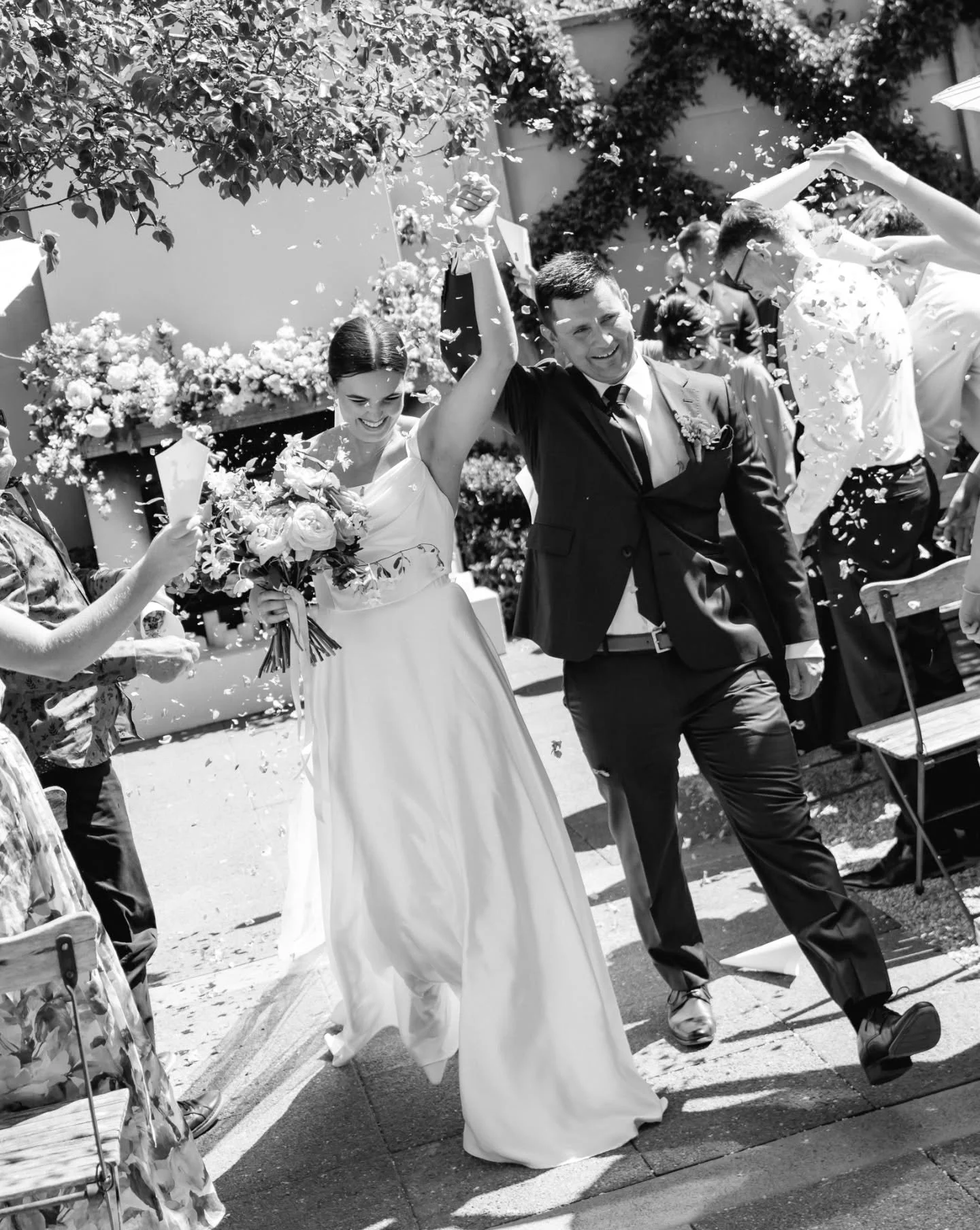 T H E |  E V A N S

How about that just married feeling with a sneaky costume change!? I can honestly say Grace and Josh were one of thee easiest couples I have had the pleasure working with. Grace may as well have had an automatic reply for the quic