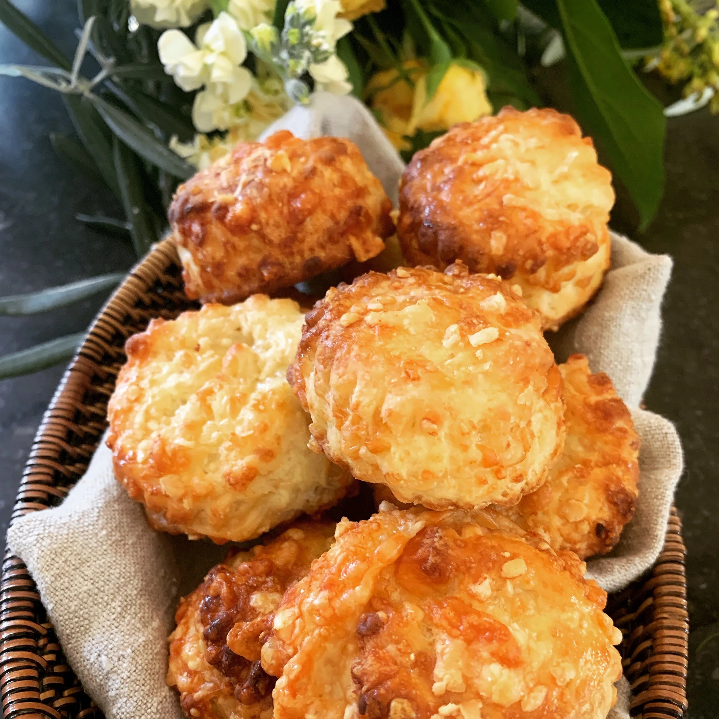 Cheesy Scones Adrienne 