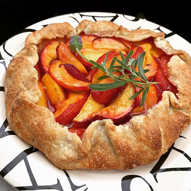 Nectarine crostata. One of my favourite summer desserts with a scoop of ice cream or a dollop of creme fraiche and caramel. Recipe to follow on the website soon. #helladessert #dessertdivadiaries #summerscoming #hautecuisines #instagood #food52grams