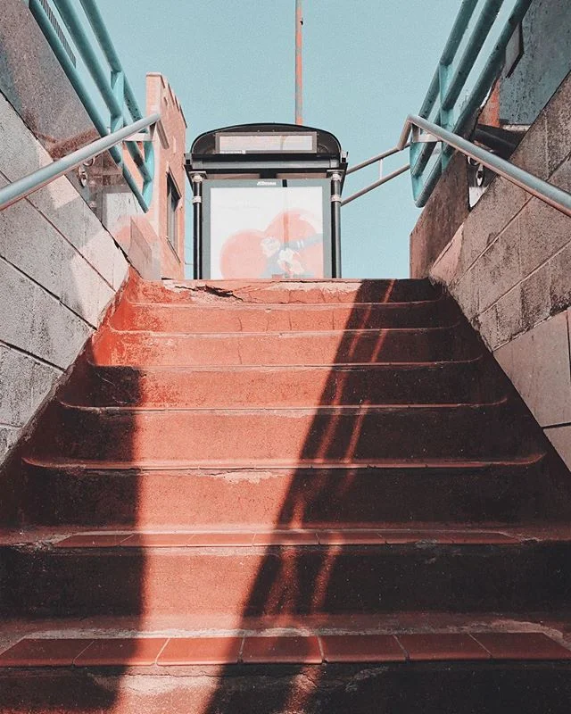 accurate representation of getting back into the school grind. ellen, my guiding light, shepherd me safely to the weekend. also, can you flip my apt? pls and thanx.