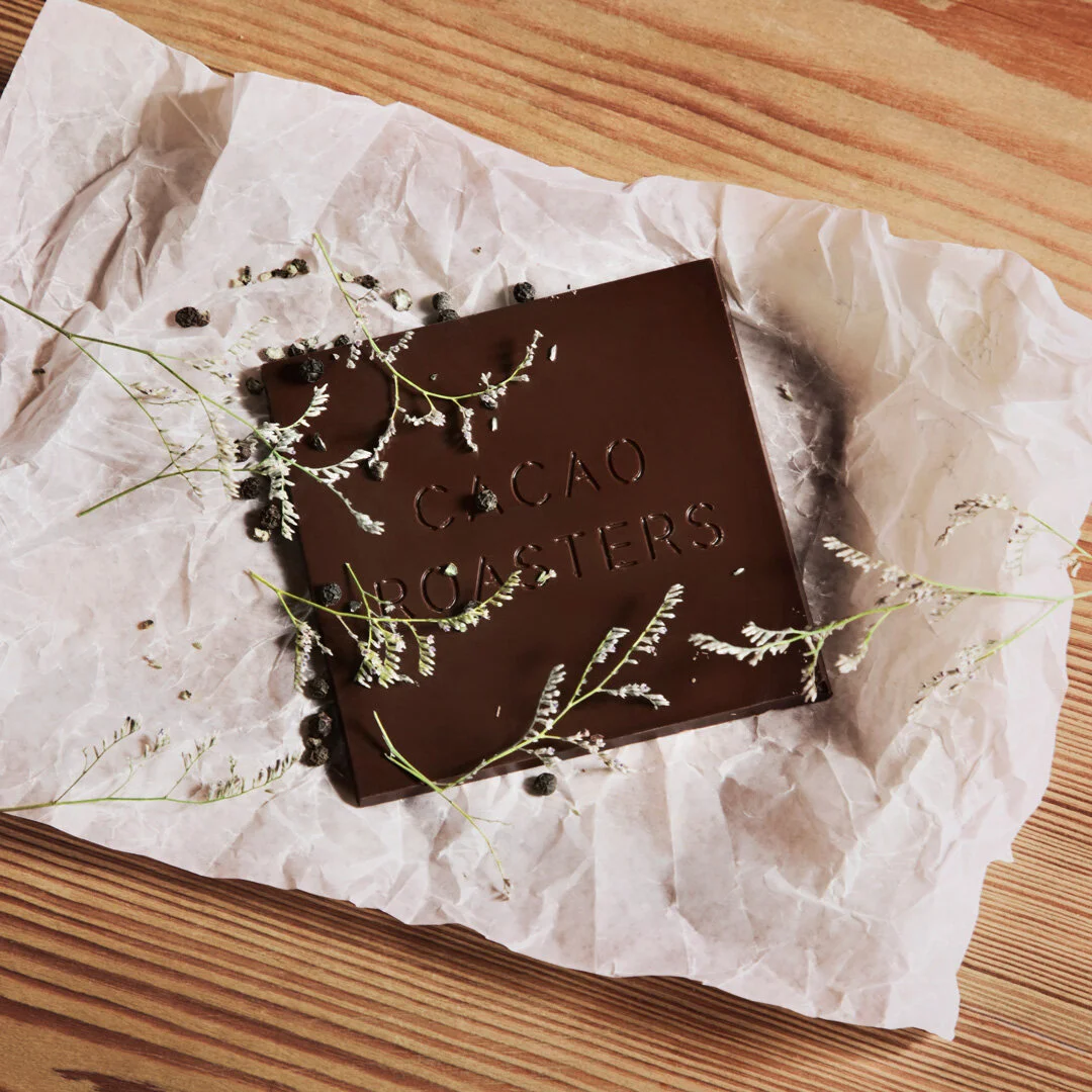 Dani Basso solo exhibition / Noel Falken editora de Moda