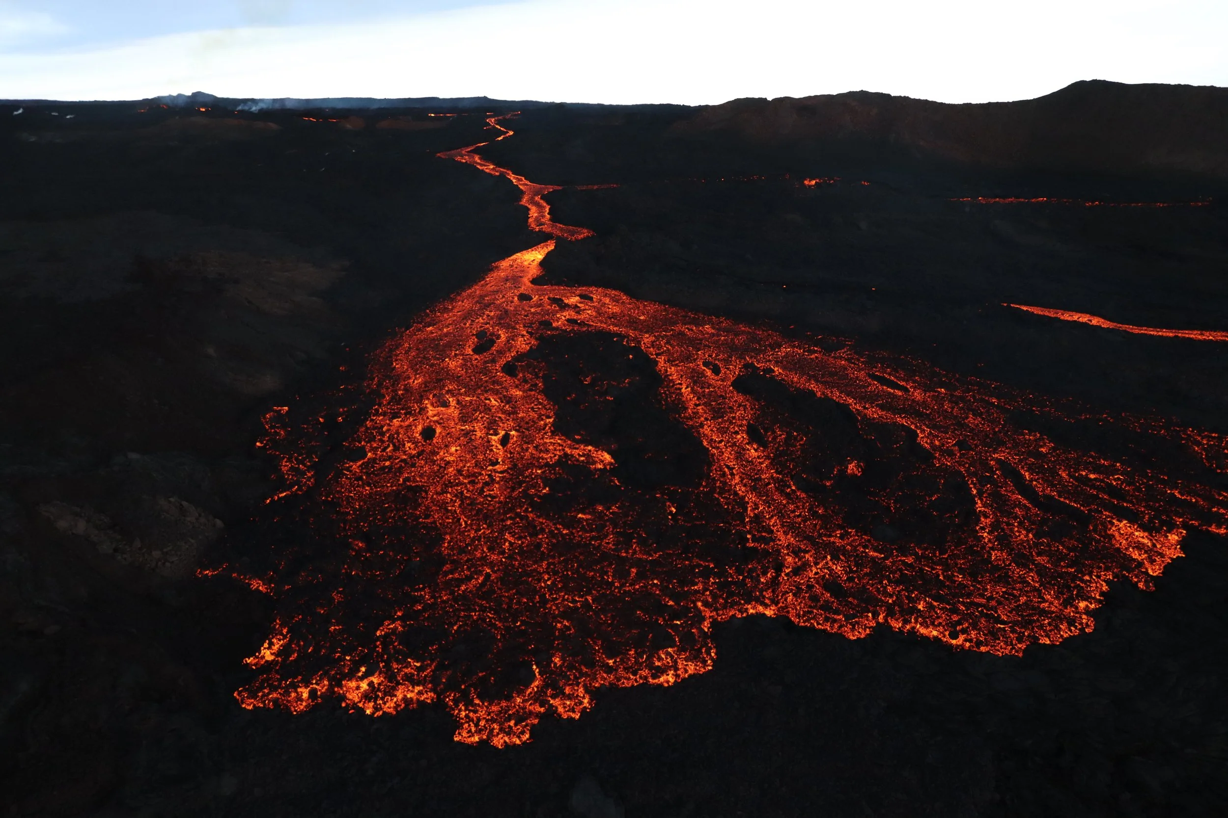 10 things you need to know about the 2022 Mauna Loa Eruption