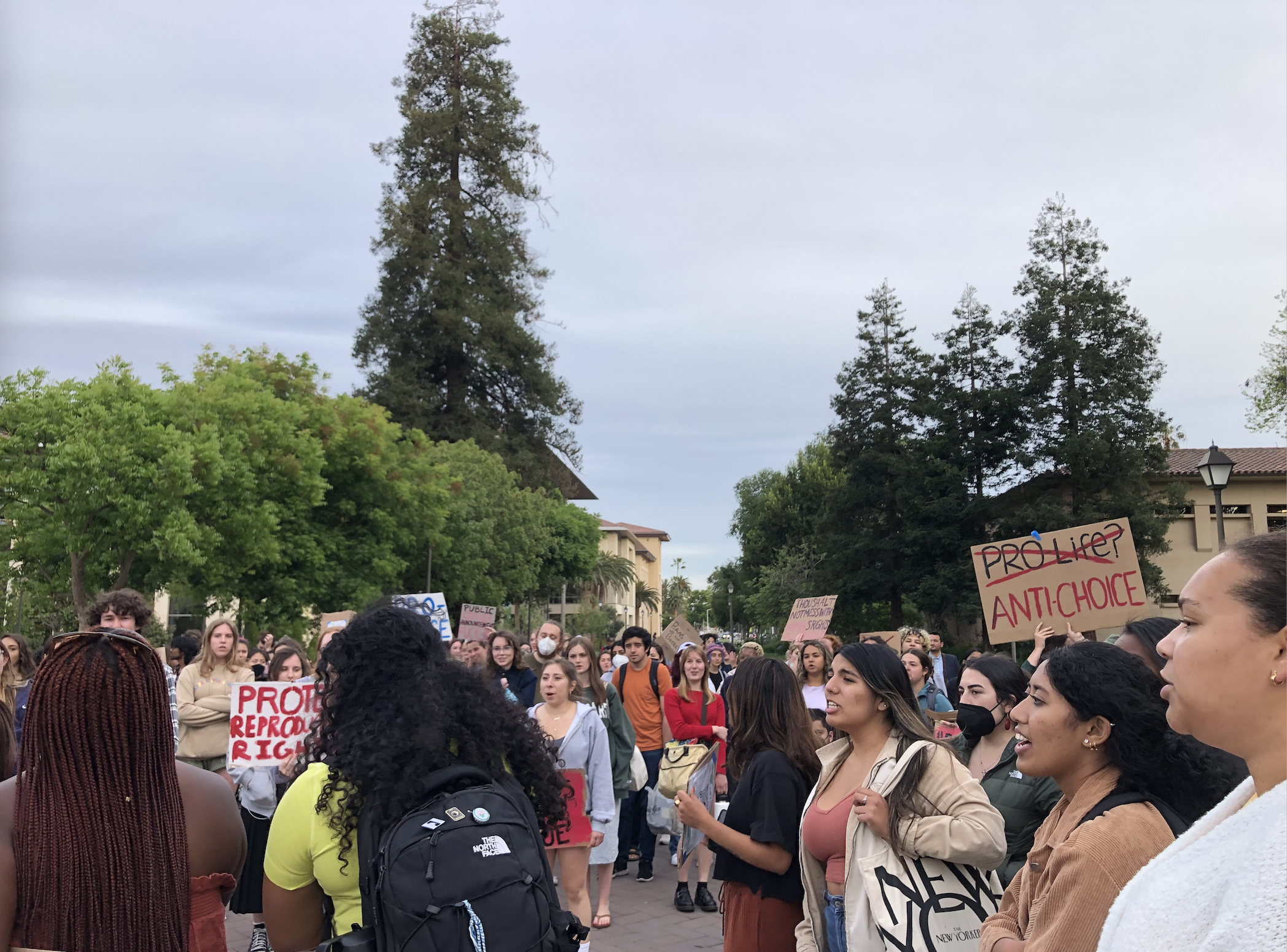 Santa Clara Students Rally for Reproductive Rights